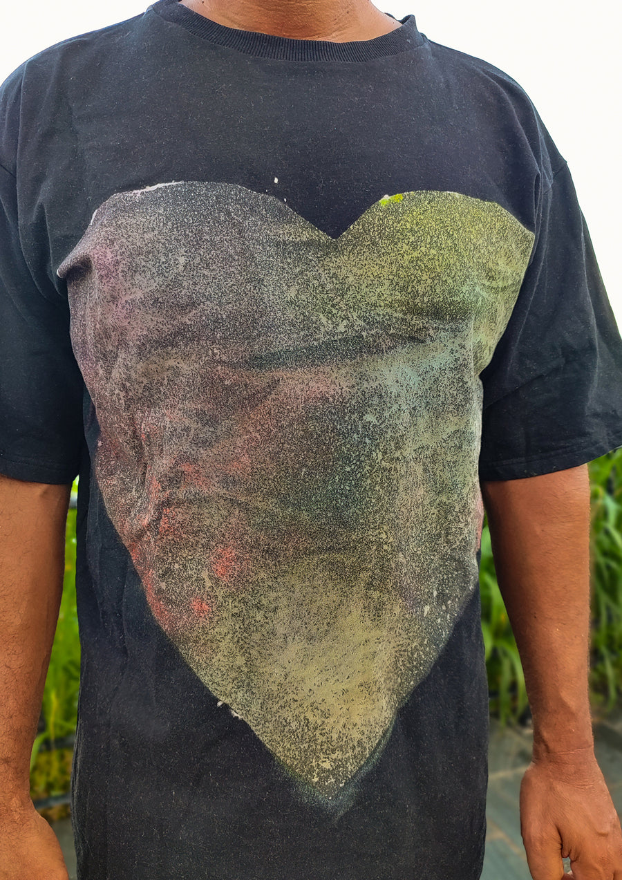 HANDPAINTED - T-SHIRT L - COTTON JERSEY black painted