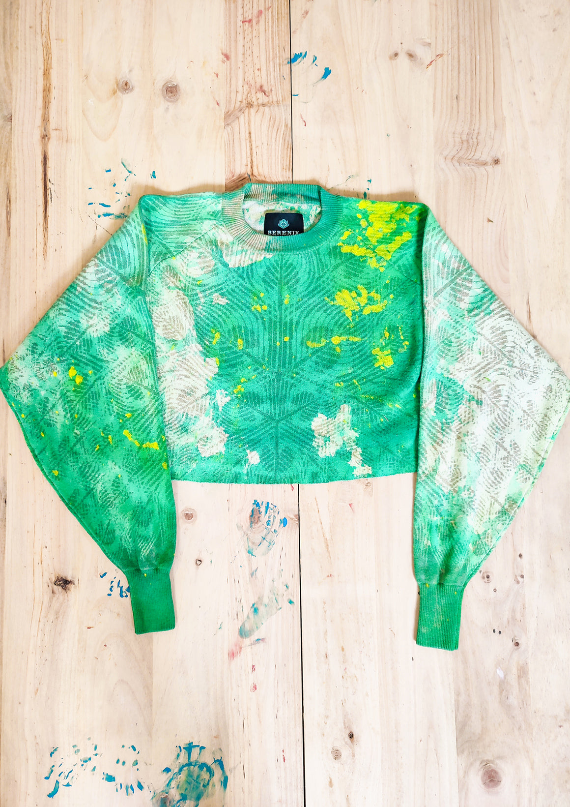 HANDPAINTED / CROPPED - SWEATER OVERSIZED - KNIT PEACOCK beige painted