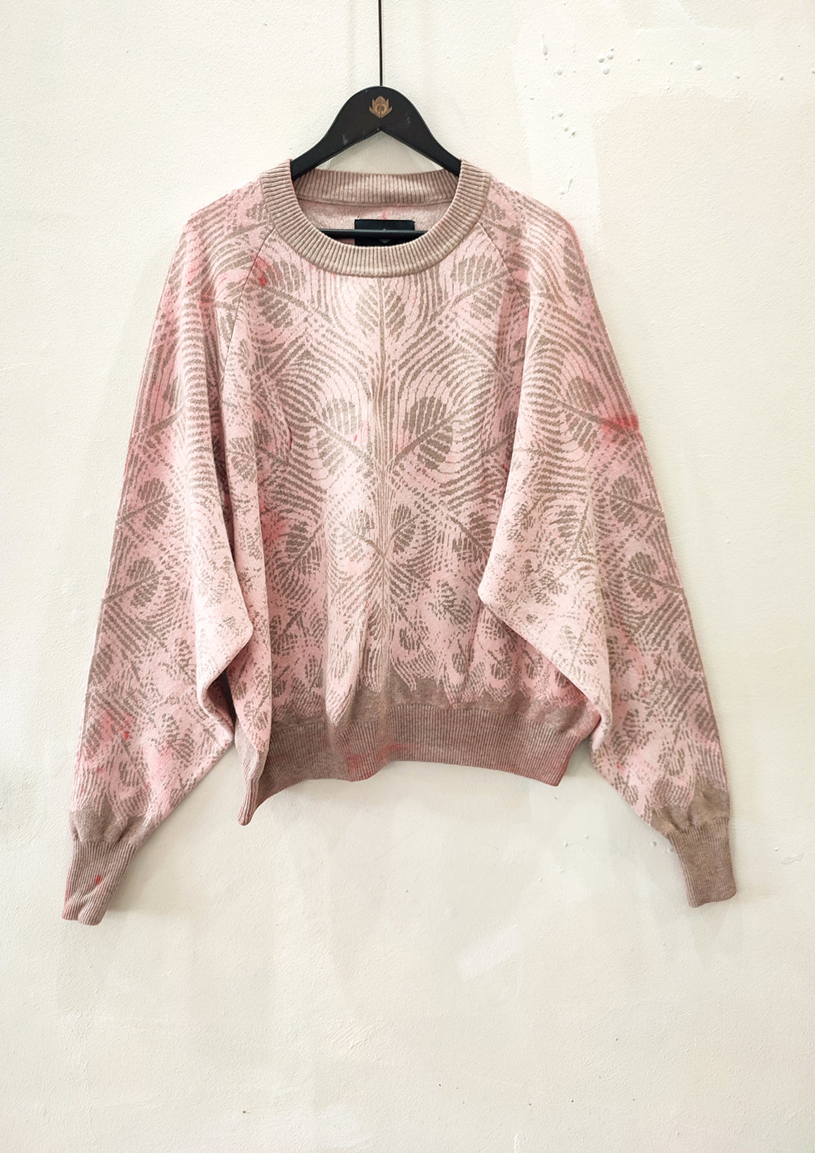 HANDPAINTED - SWEATER OVERSIZED - KNIT PEACOCK beige painted