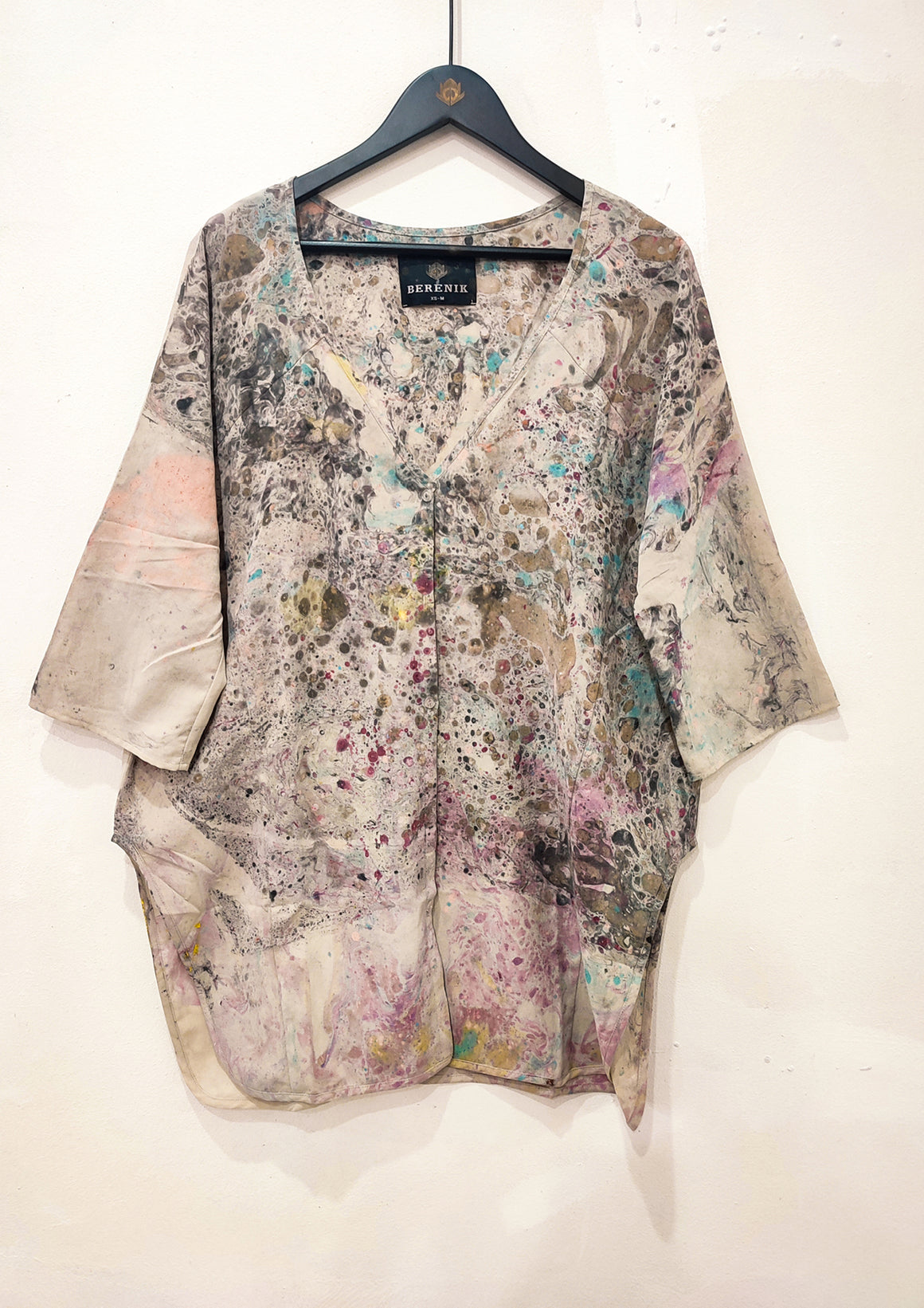 HANDPAINTED - KIMONO SHIRT - creme painted