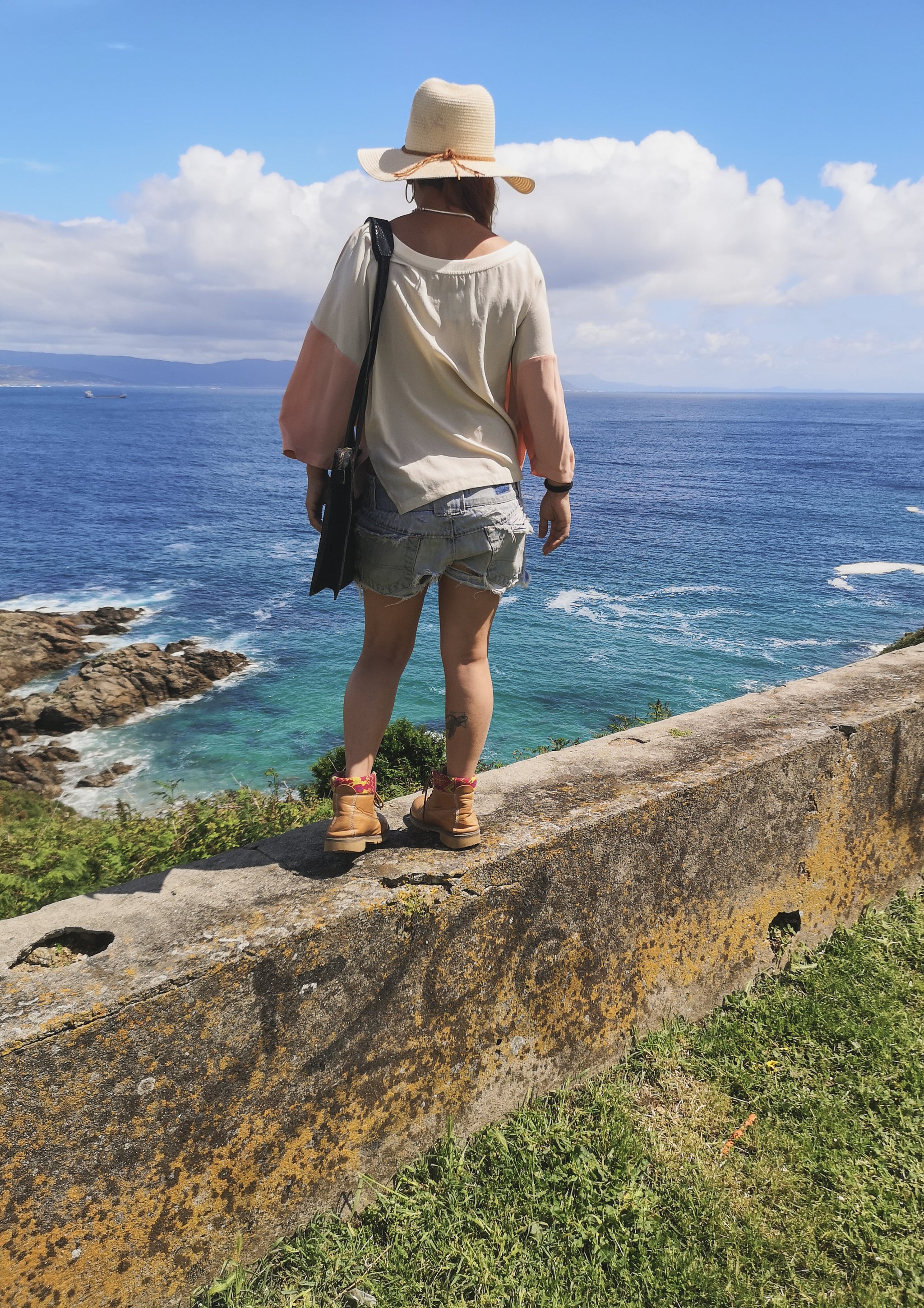 T-SHIRT FEMALE - peach/creme - BERENIK