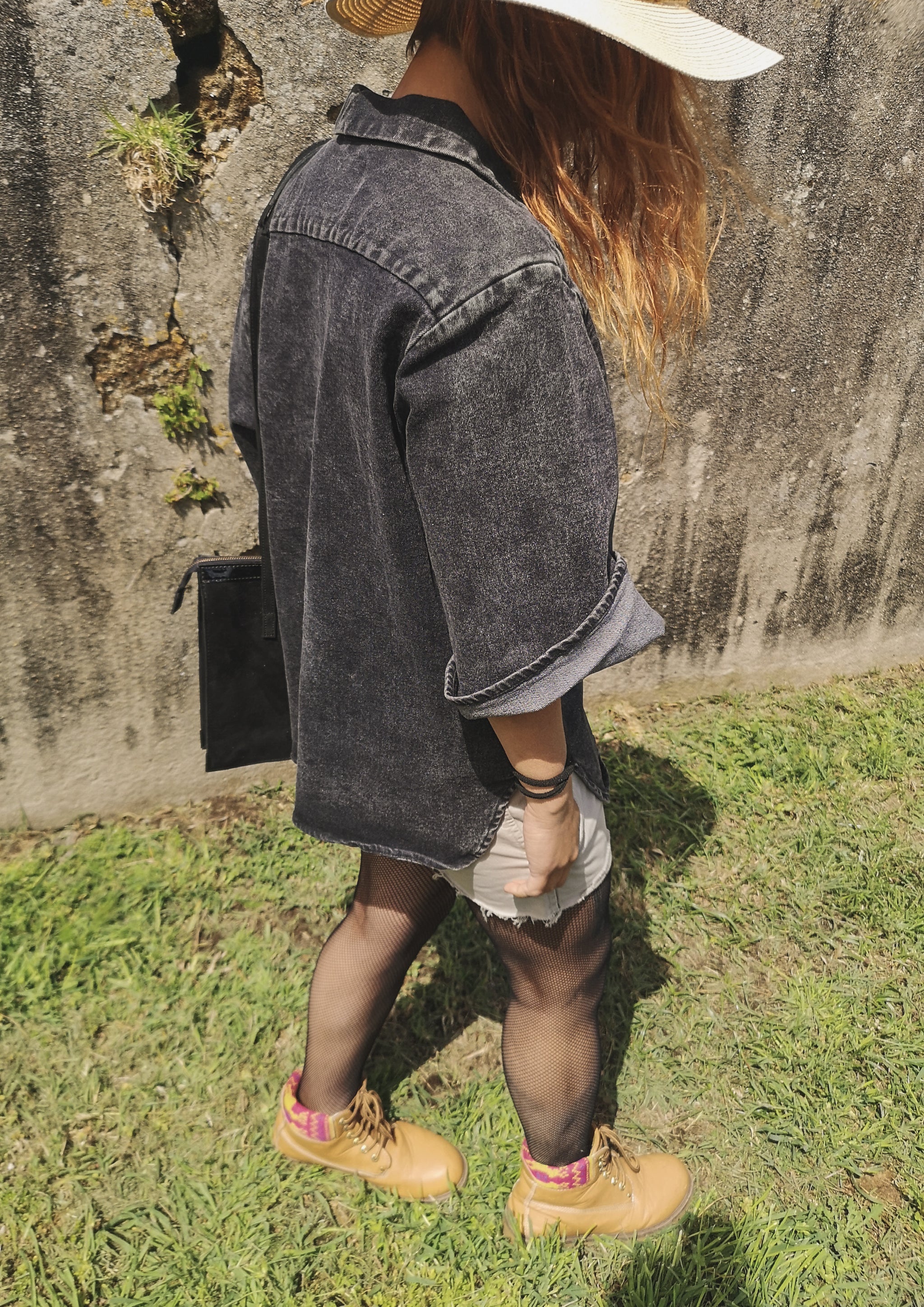 HIP DENIM BLOUSE - washed black - BERENIK