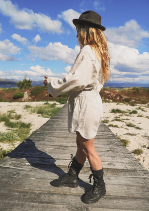 JUMPSUIT SHORT ELASTIC WAIST - LINEN natural white - BERENIK