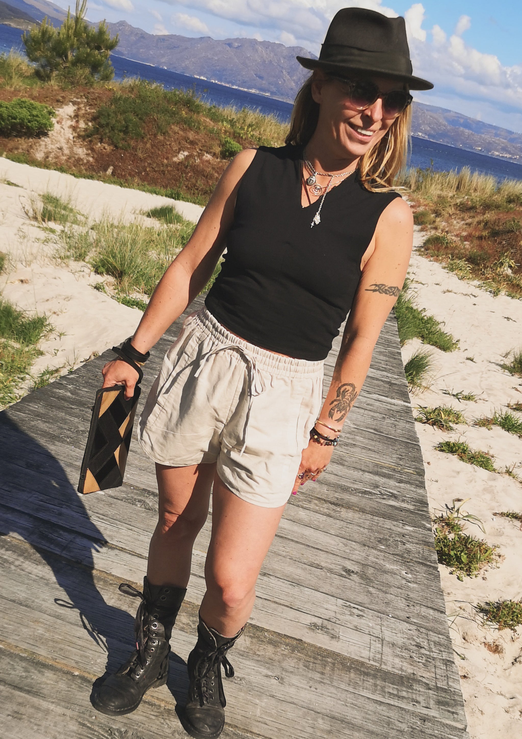 SHIRT SLEEVELESS - COTTON JERSEY black - BERENIK