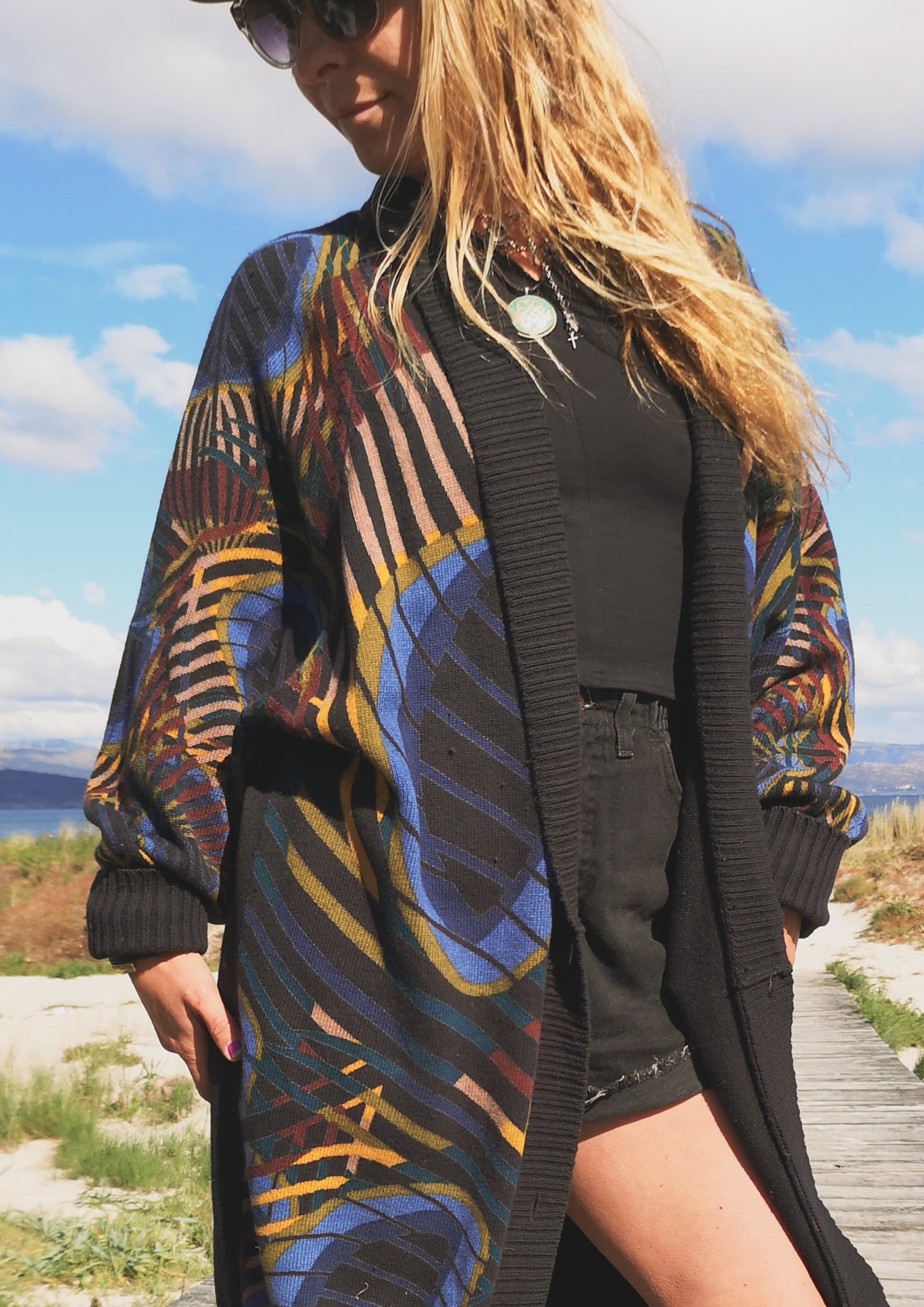 CARDIGAN KNIT PEACOCK color BERENIK