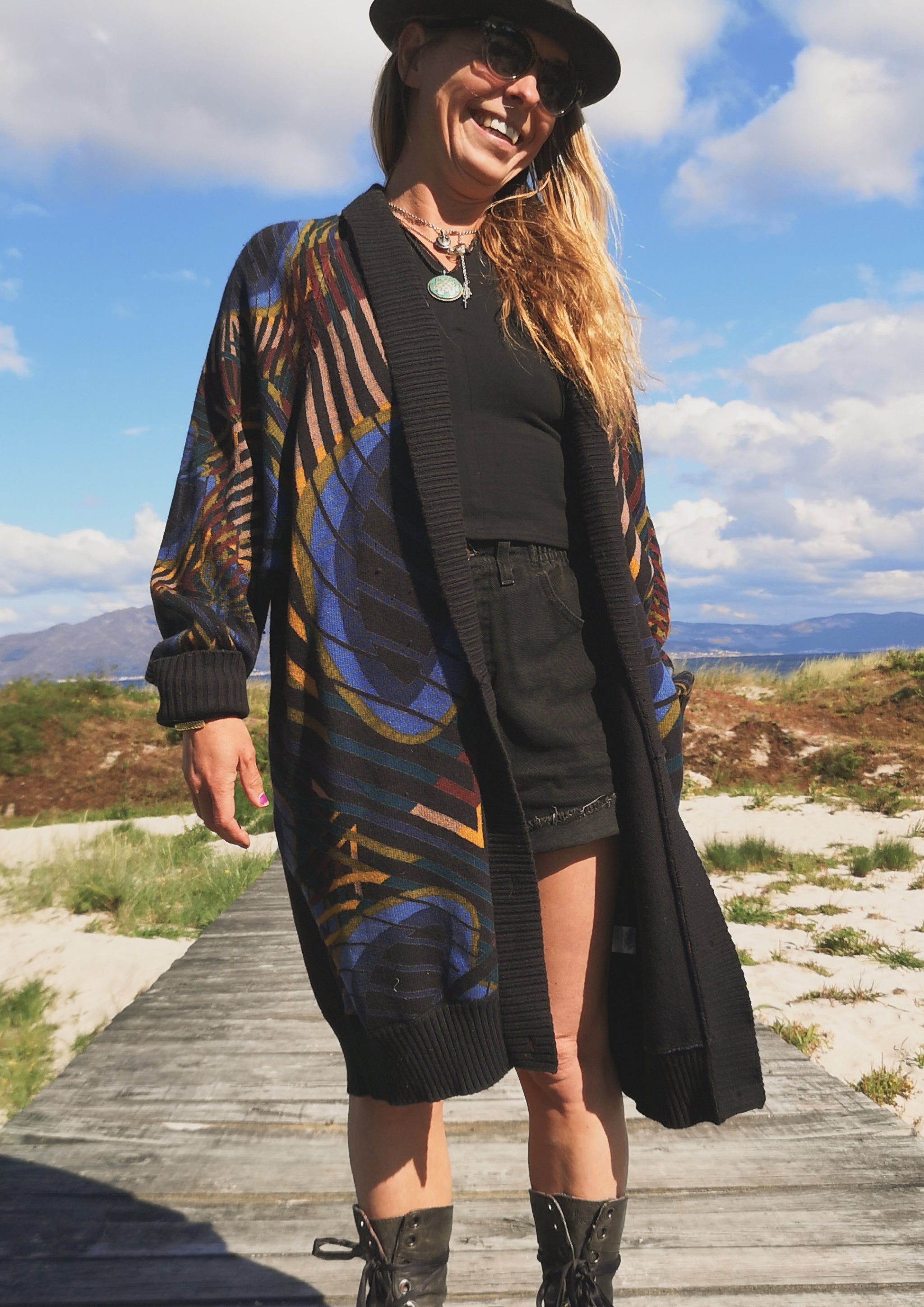 CARDIGAN KNIT PEACOCK color BERENIK