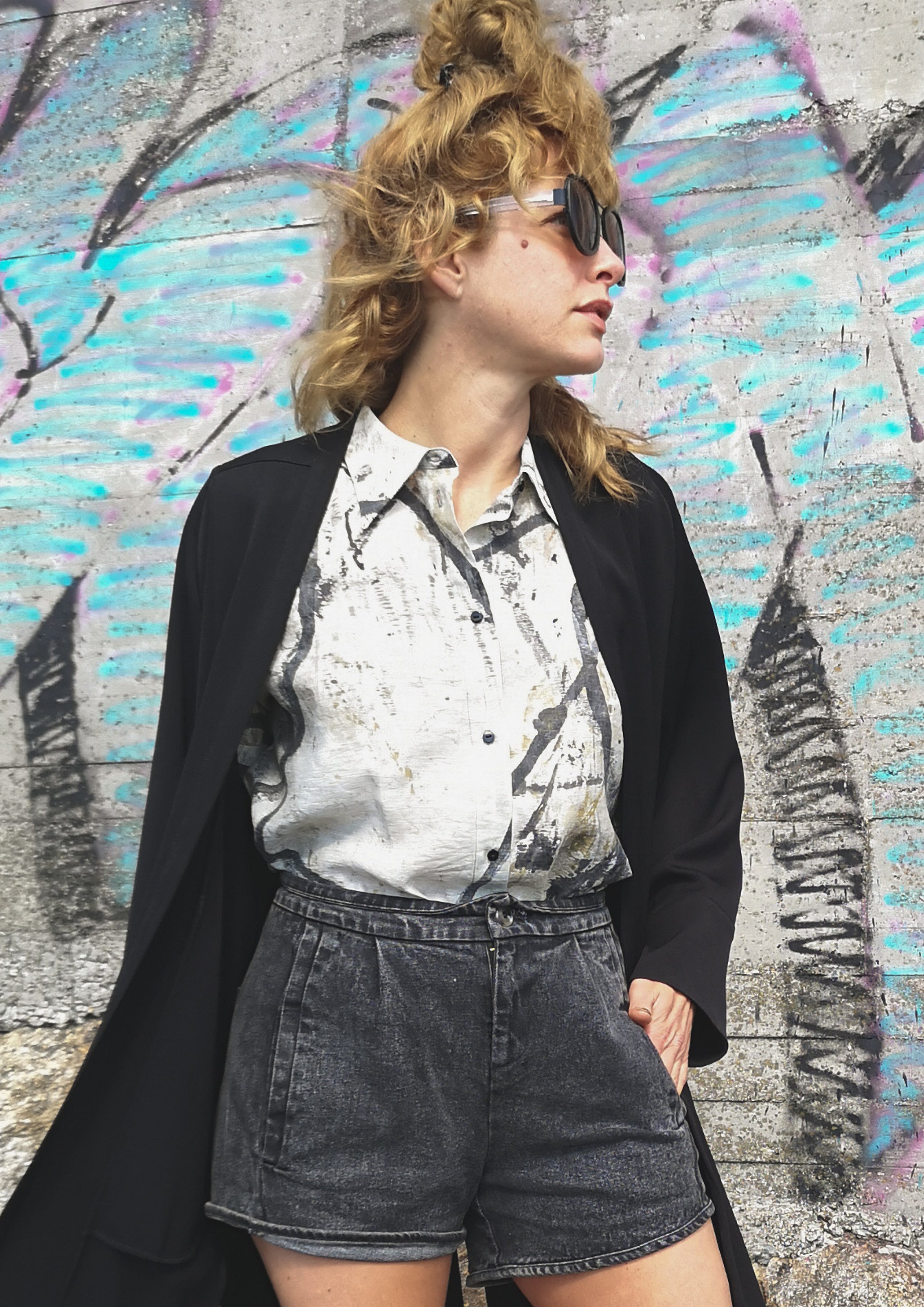 HOMEMADE - UNIQUE BLOUSE UNISEX - HAND PAINTED - black / white / green - BERENIK