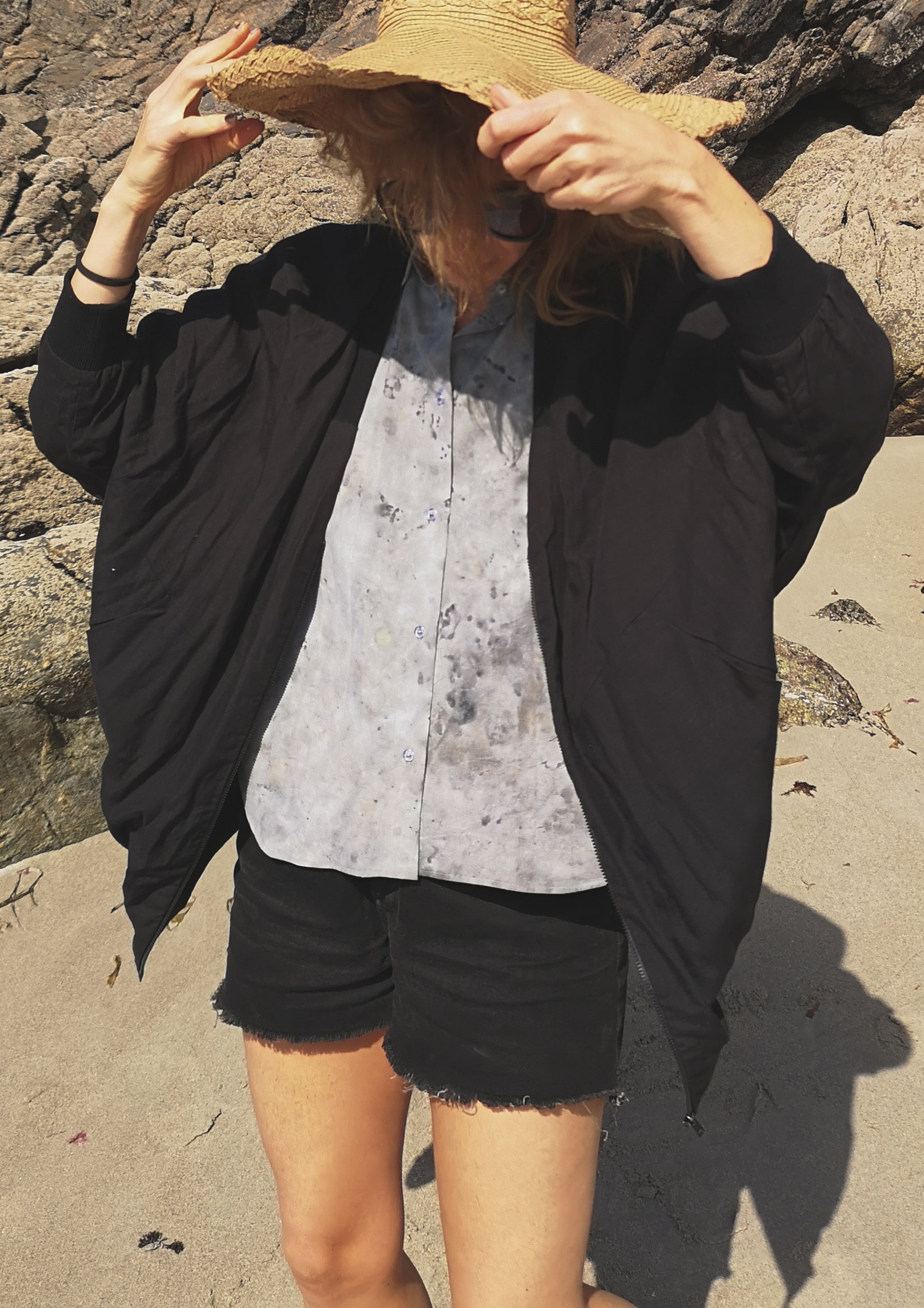 HOMEMADE - UNIQUE BLOUSE UNISEX - HAND PAINTED - grey - BERENIK