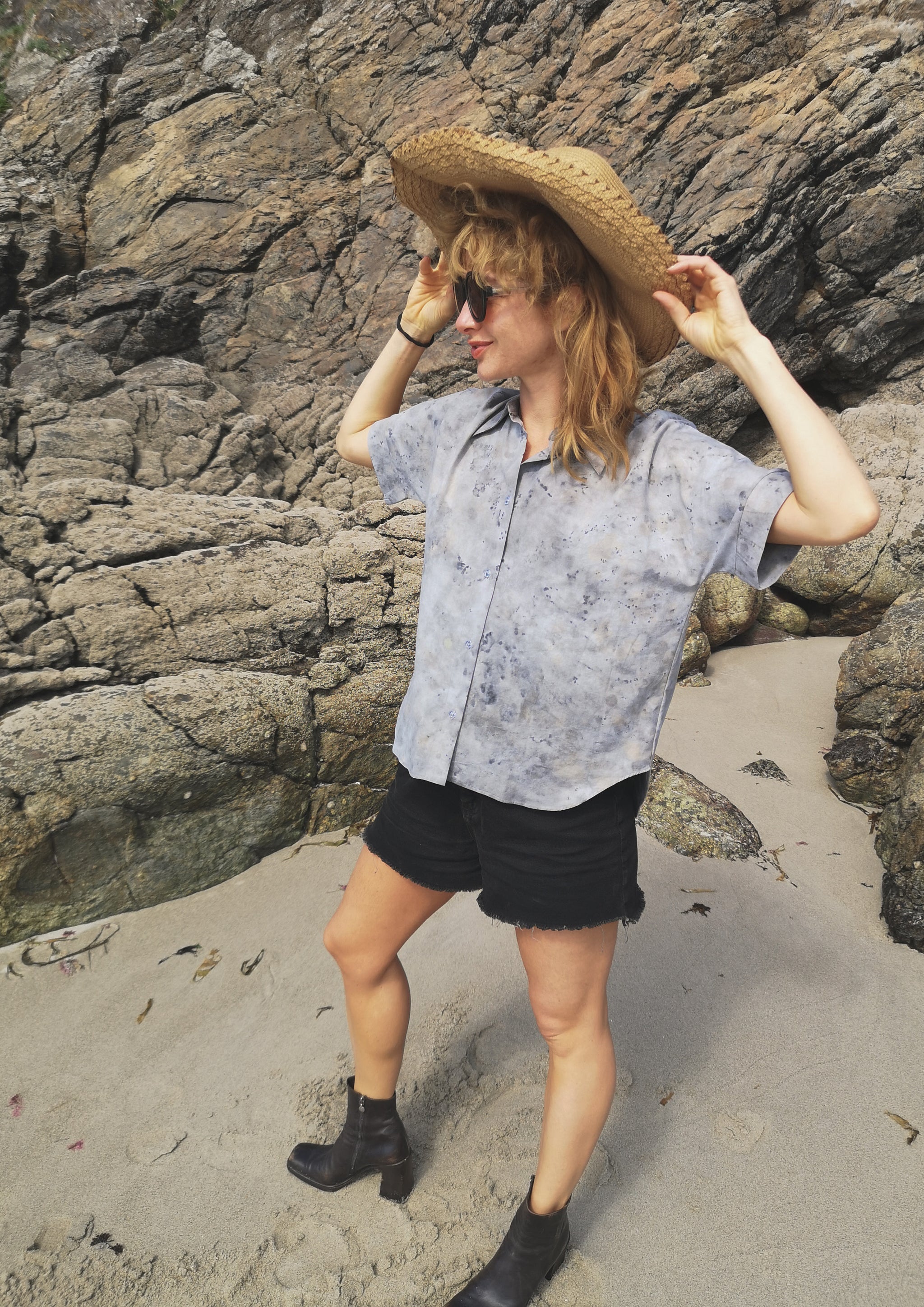 HOMEMADE - UNIQUE BLOUSE UNISEX - HAND PAINTED - grey - BERENIK