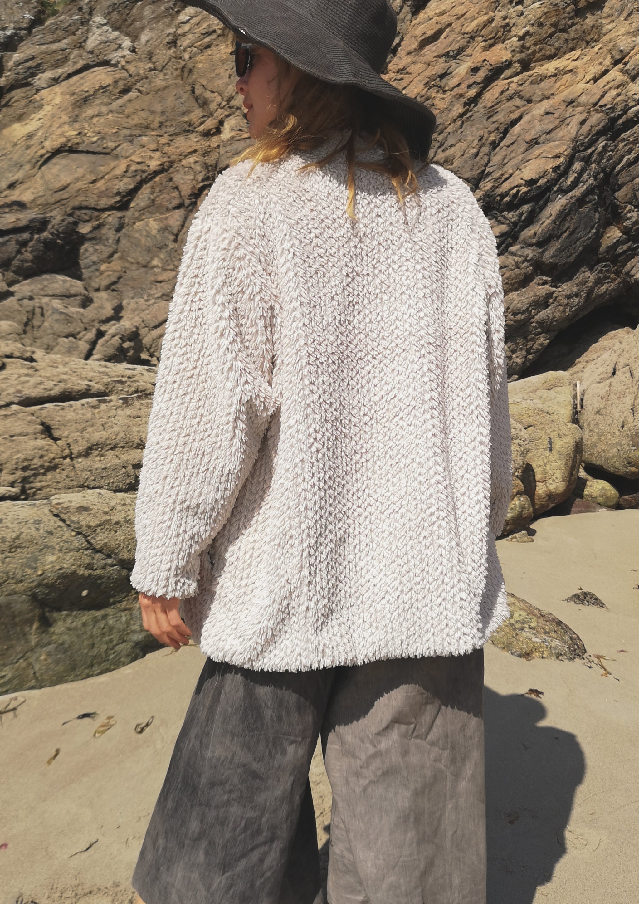 CARDIGAN - FAUX RHOMB FUR ivory - BERENIK