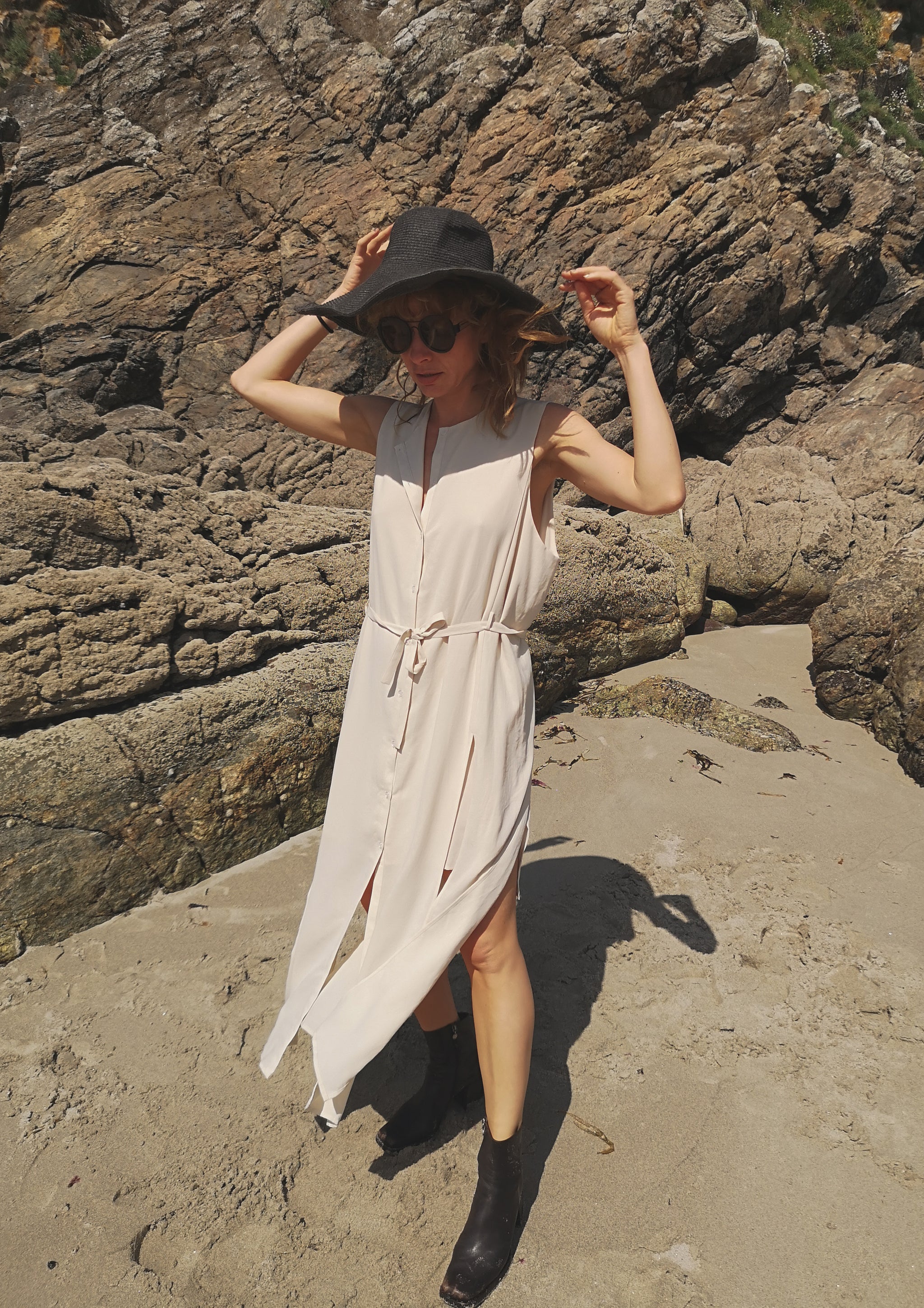 DRESS LONG SLEEVELESS - creme - BERENIK