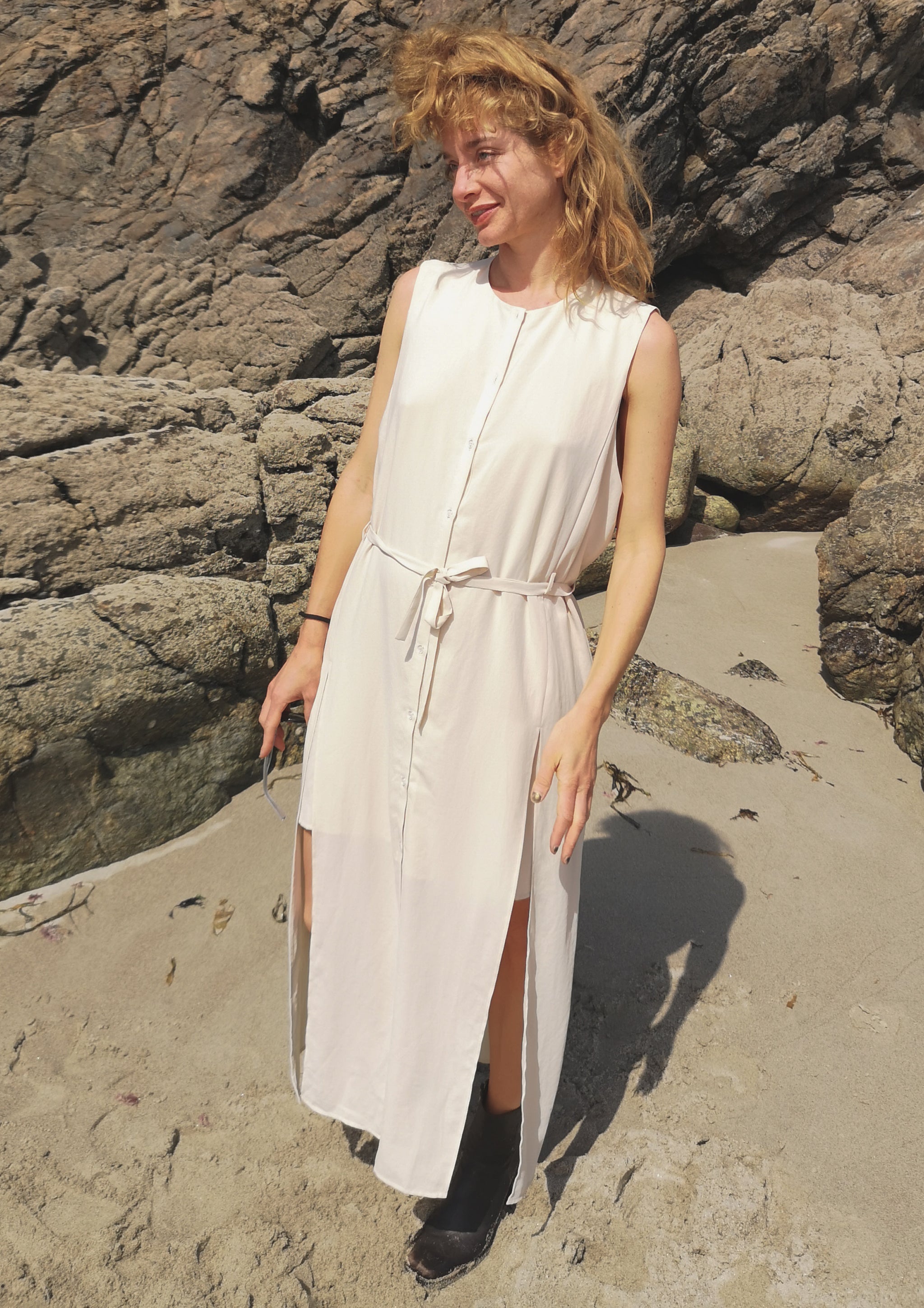 DRESS LONG SLEEVELESS - creme - BERENIK