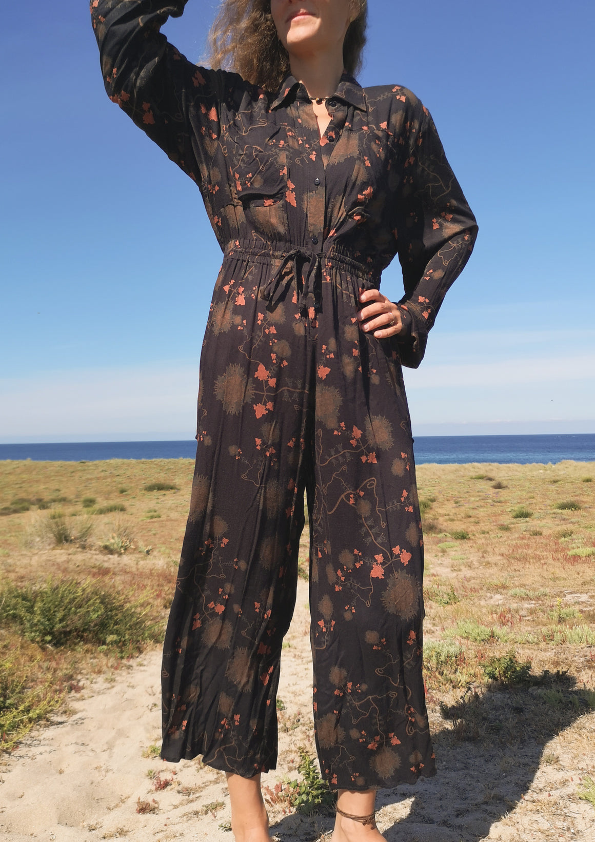 JUMPSUIT WIDE - AIRY SUMMER SILKY RAYON printed black/rust - BERENIK