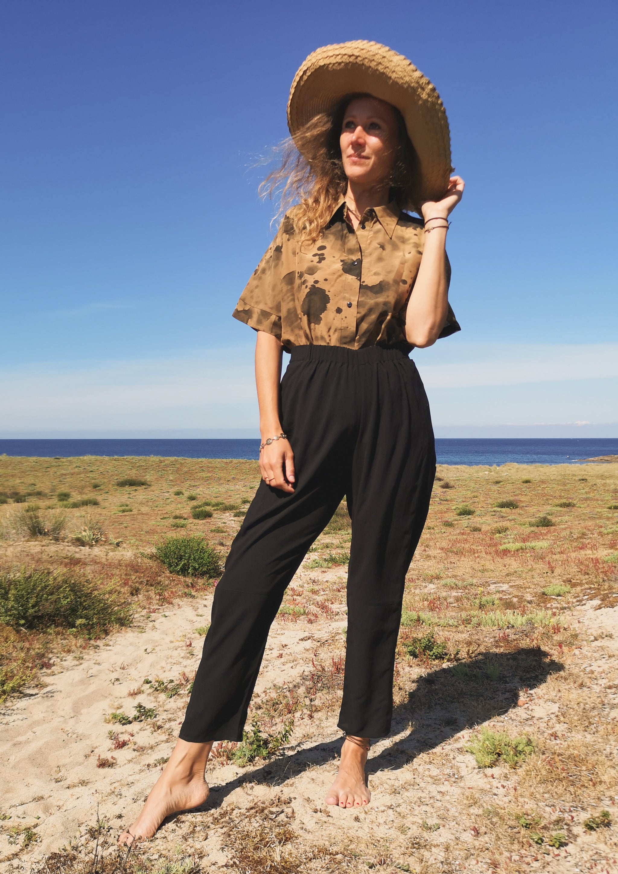 HOMEMADE - UNIQUE BLOUSE UNISEX - HAND PAINTED - gold / black - BERENIK