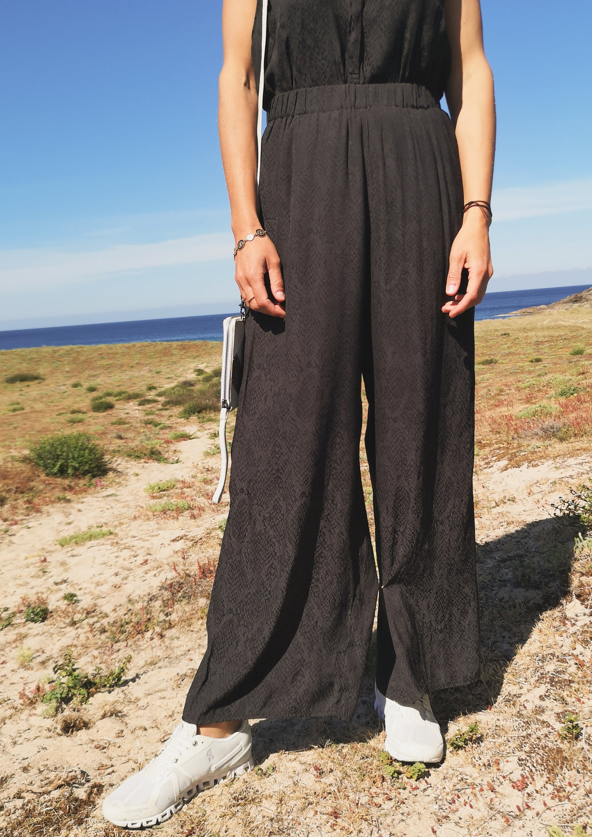 PANTS WIDE ELASTIC- JACQUARD SATIN black snake - BERENIK