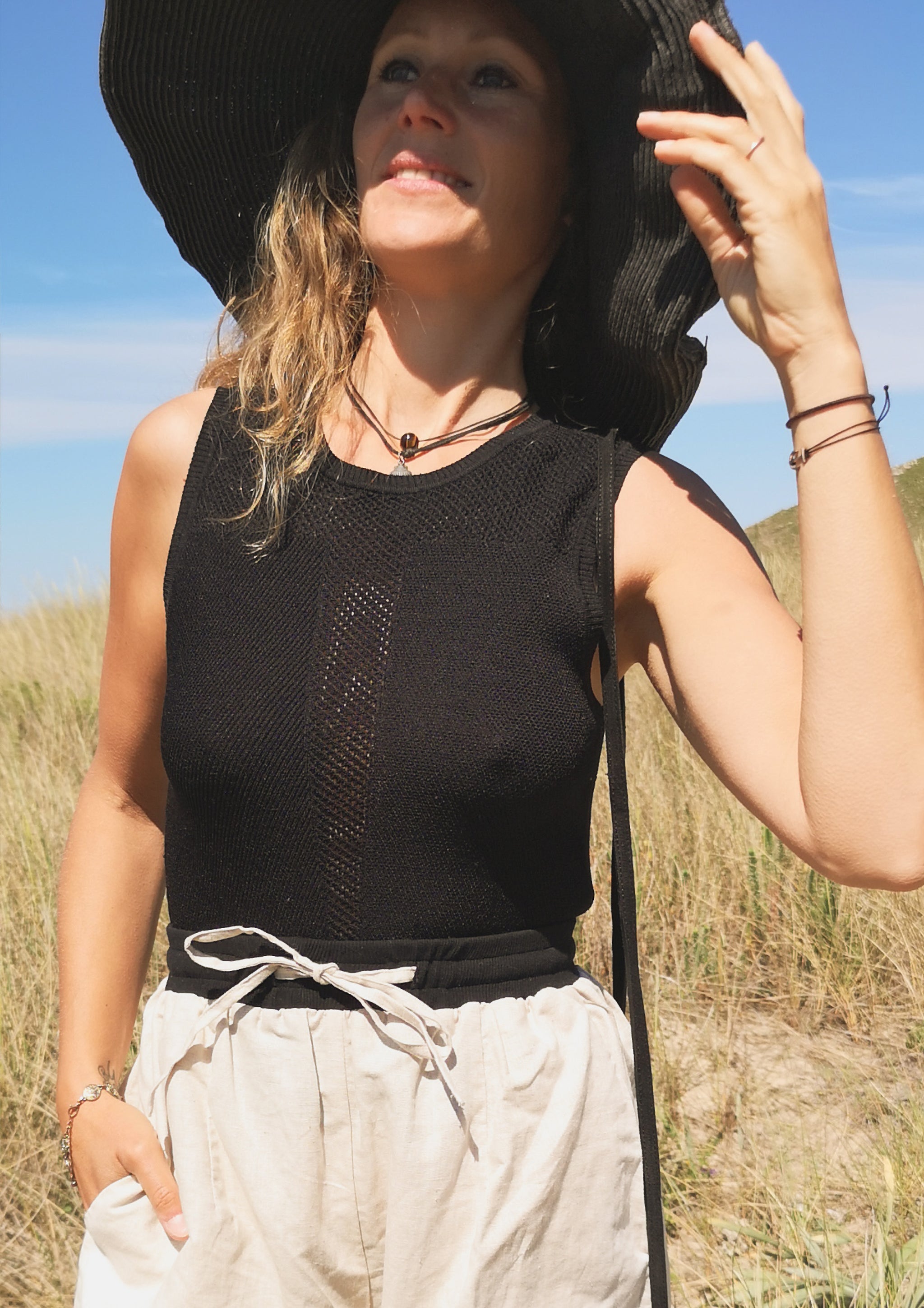 SHIRT SLEEVELESS STRETCH - KNIT black - BERENIK