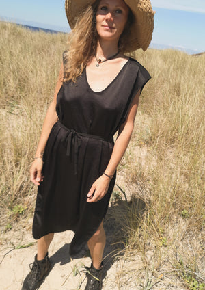 DRESS SLEEVELESS - black shiny - BERENIK