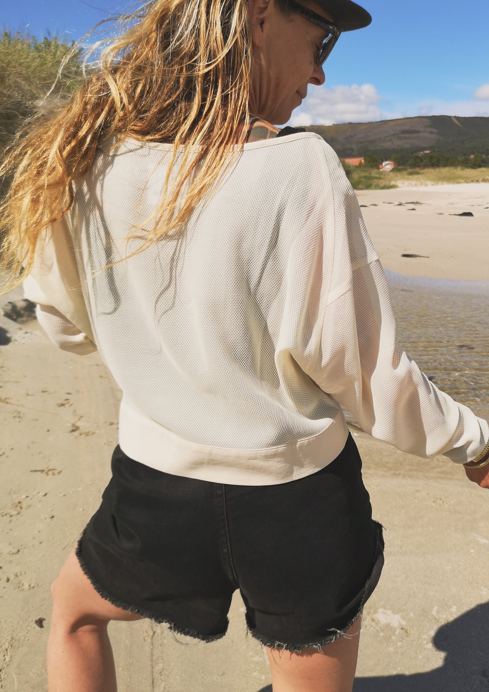 SWEATER - MESH creme - BERENIK