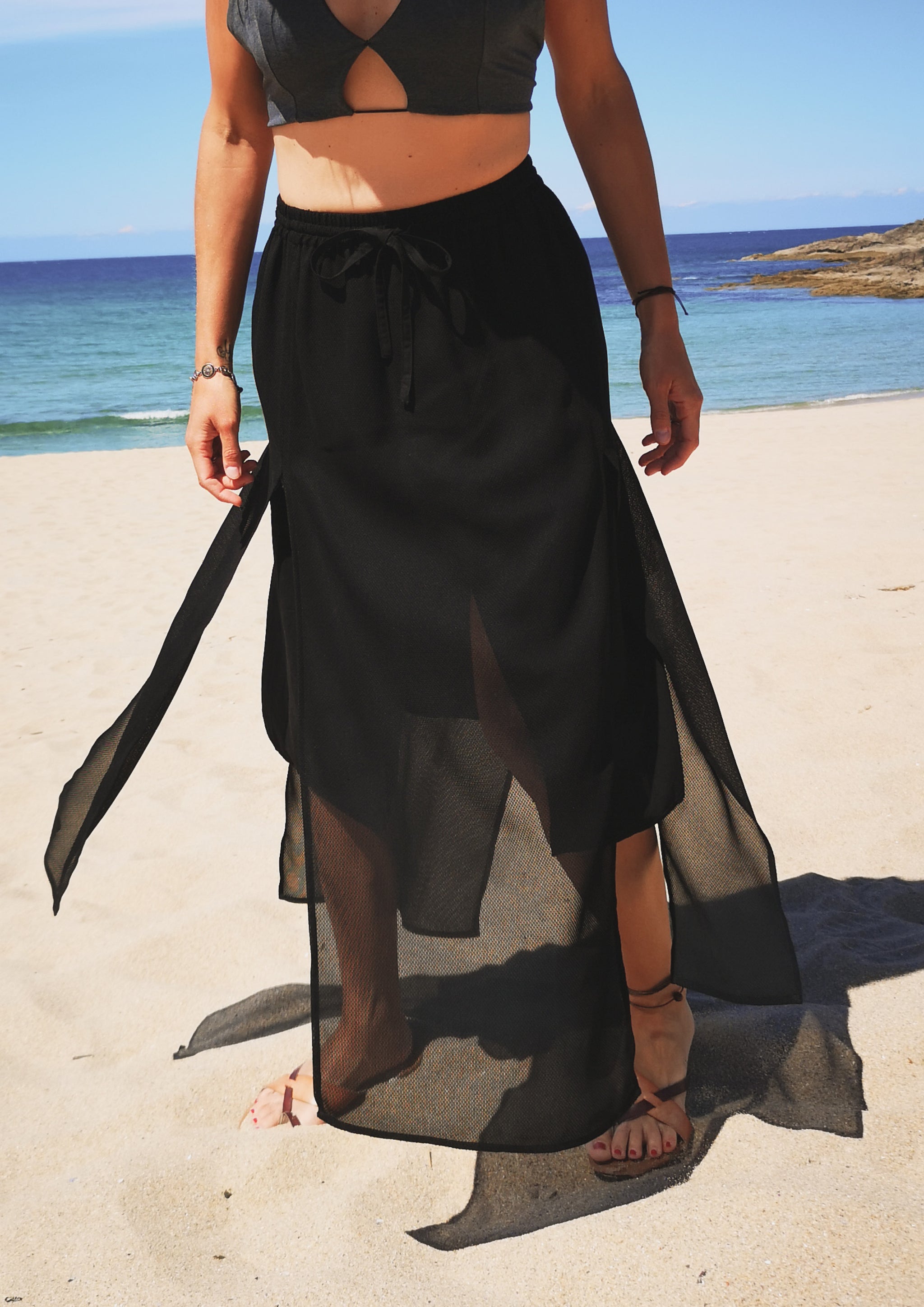 SKIRT LONG - SIDE SLOTS - AIRY MESH black - BERENIK