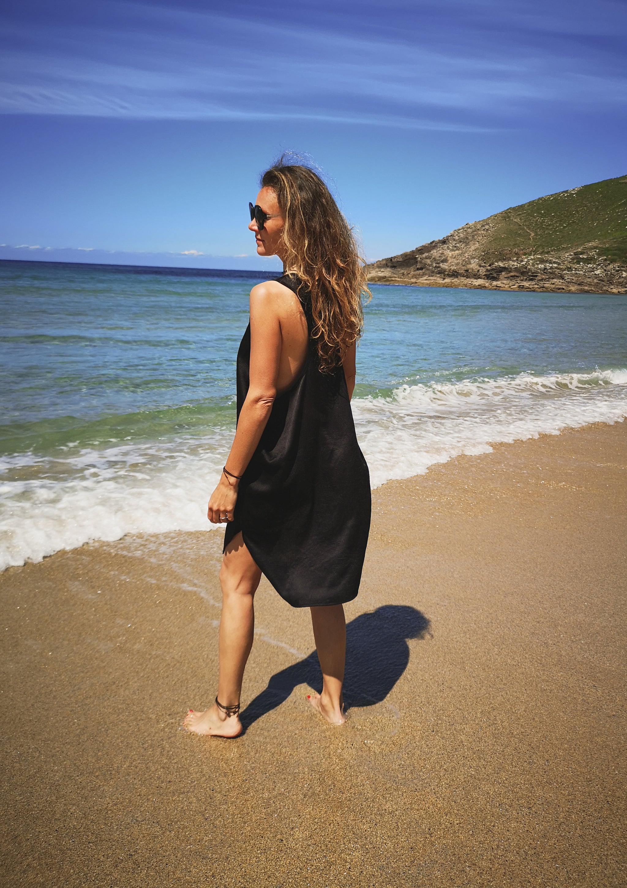 TANK TOP / DRESS OVERSIZED - black shiny - BERENIK