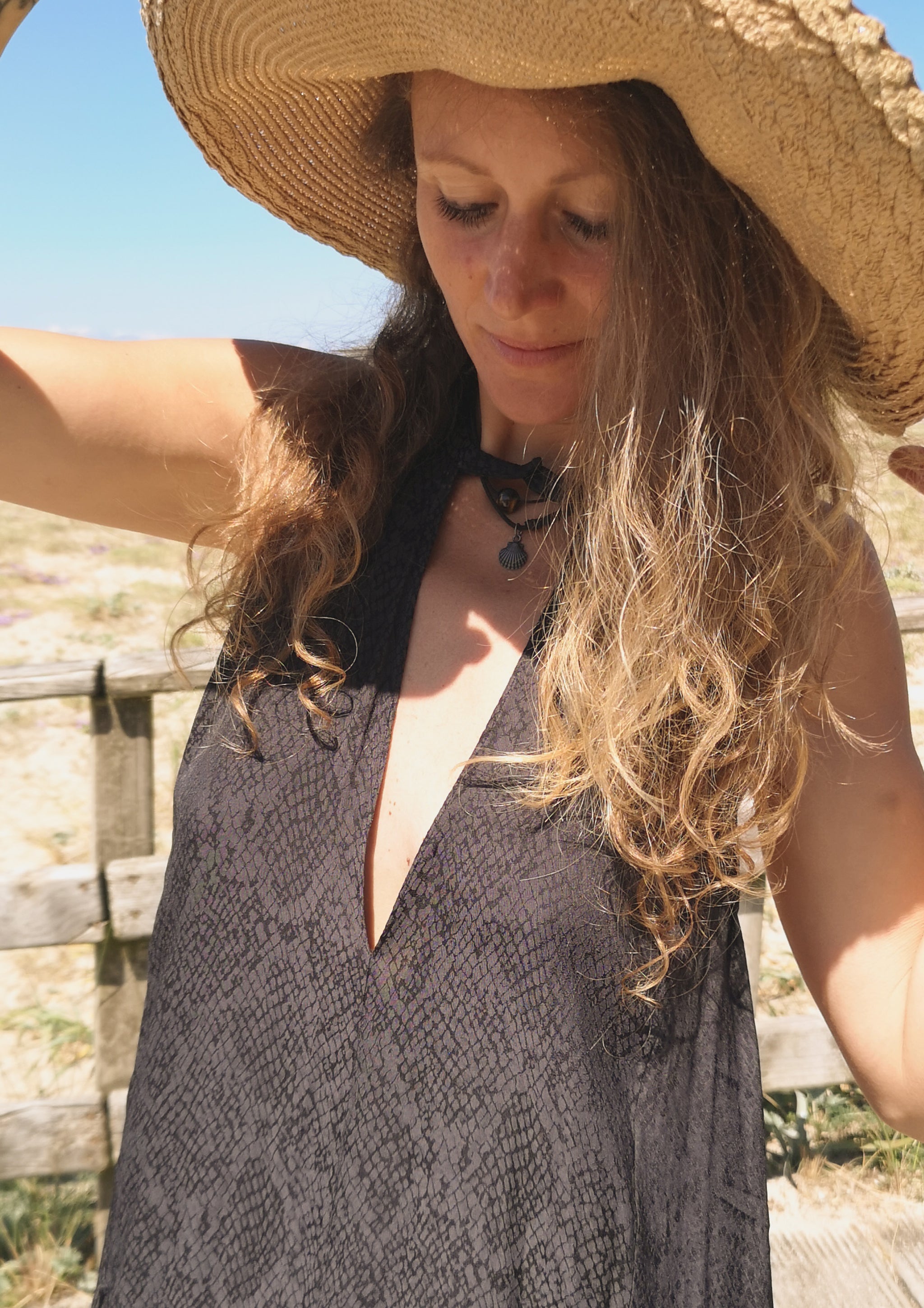 EVENING DRESS - JACQUARD SATIN snake black - BERENIK