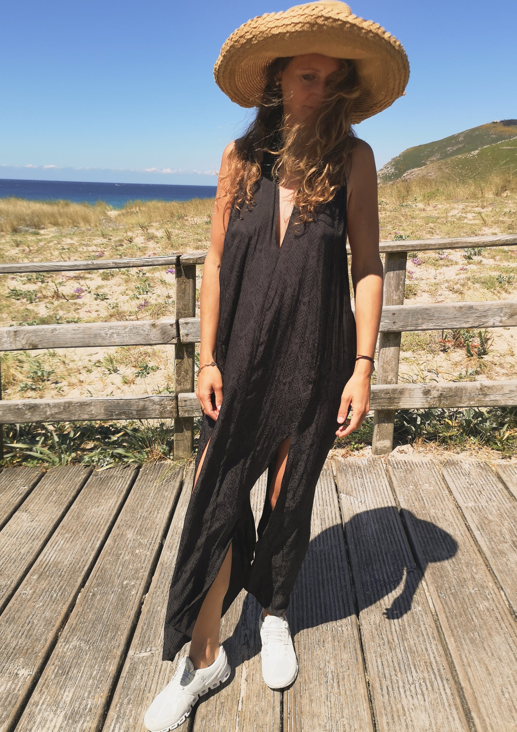 EVENING DRESS - JACQUARD SATIN snake black - BERENIK