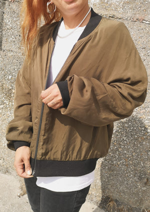 BOMBER JACKET - SILKY CUPRO khaki - BERENIK