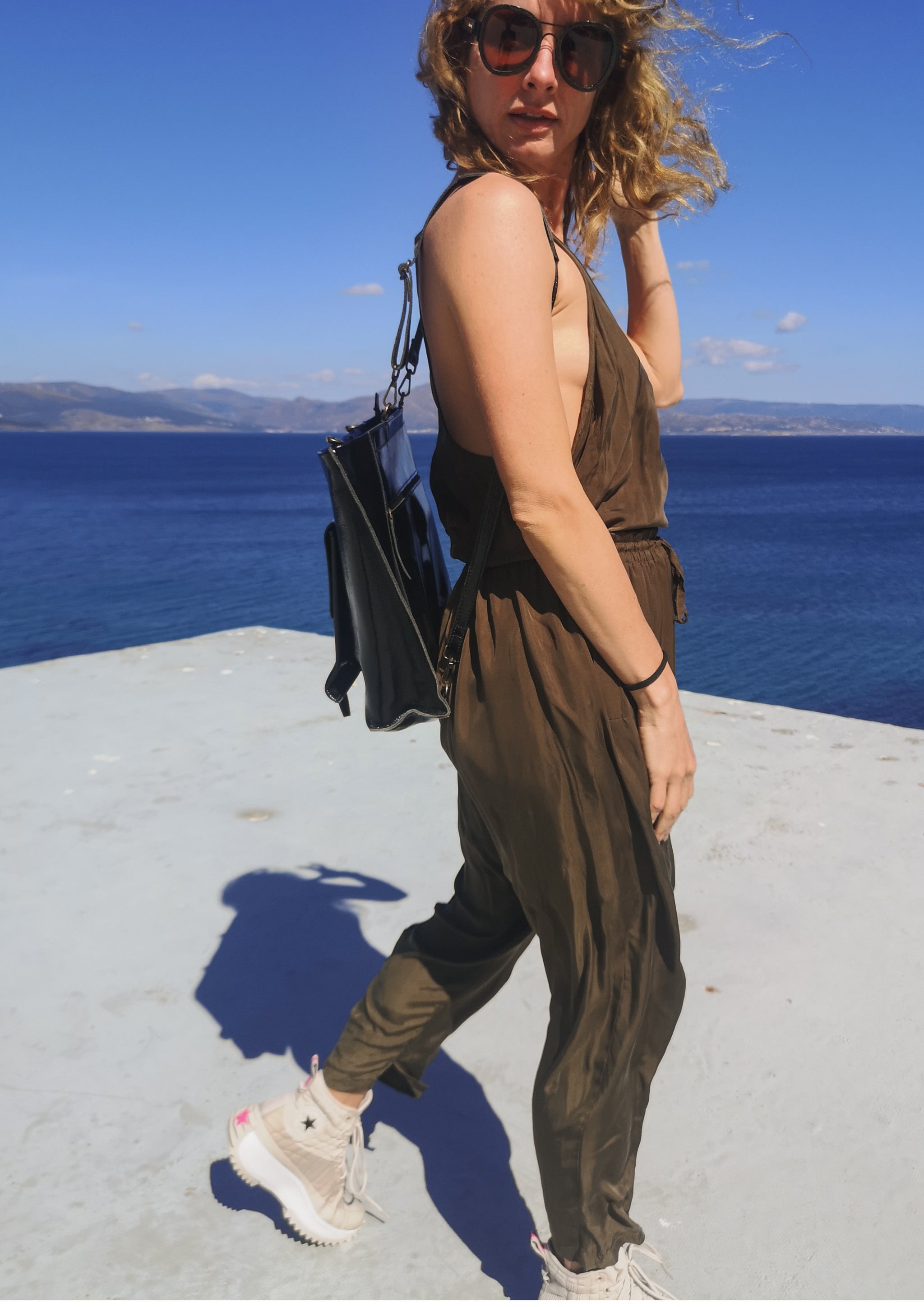 BAG/BACKPACK - PATENT LEATHER black - BERENIK