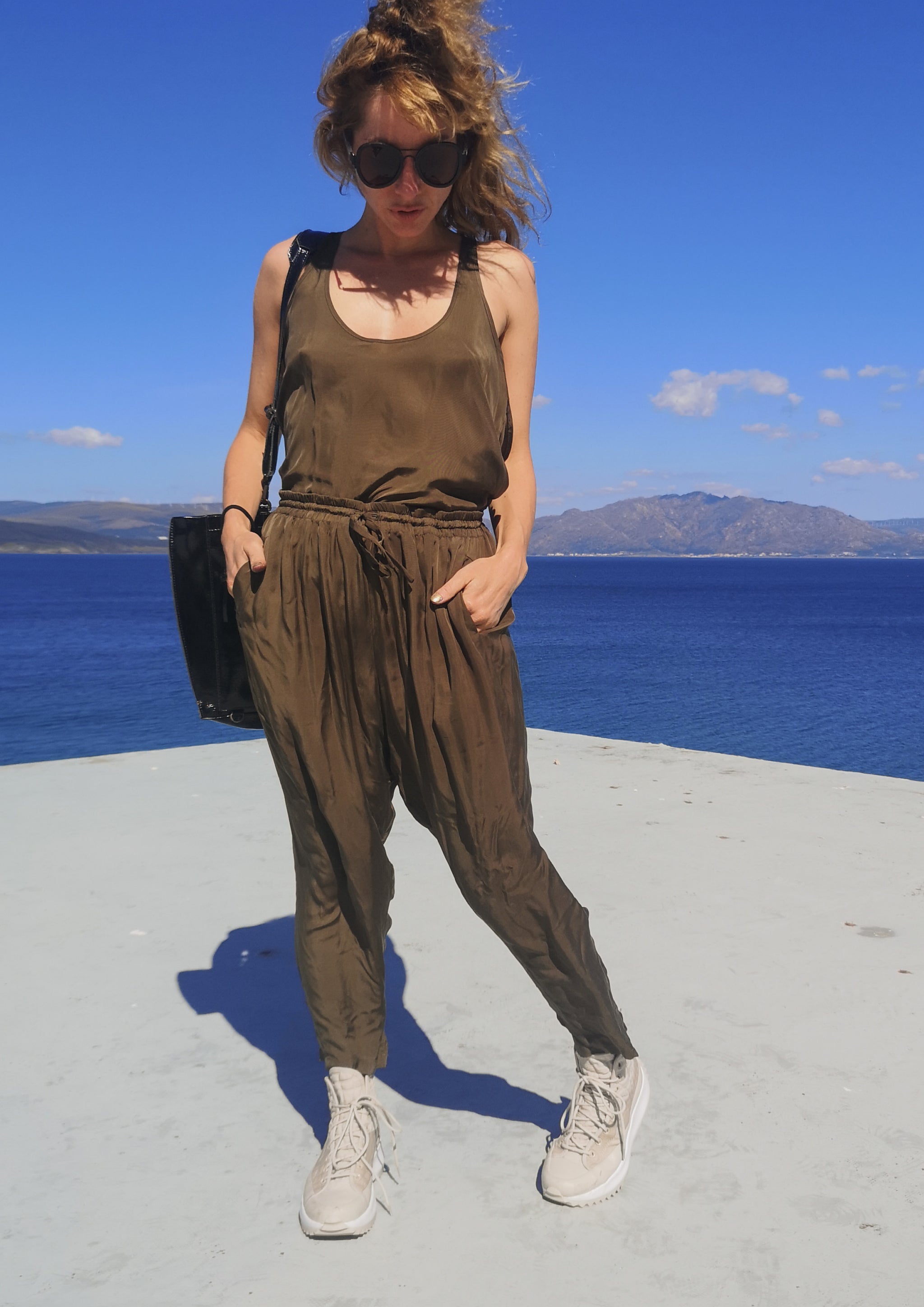 BAG/BACKPACK - PATENT LEATHER black - BERENIK