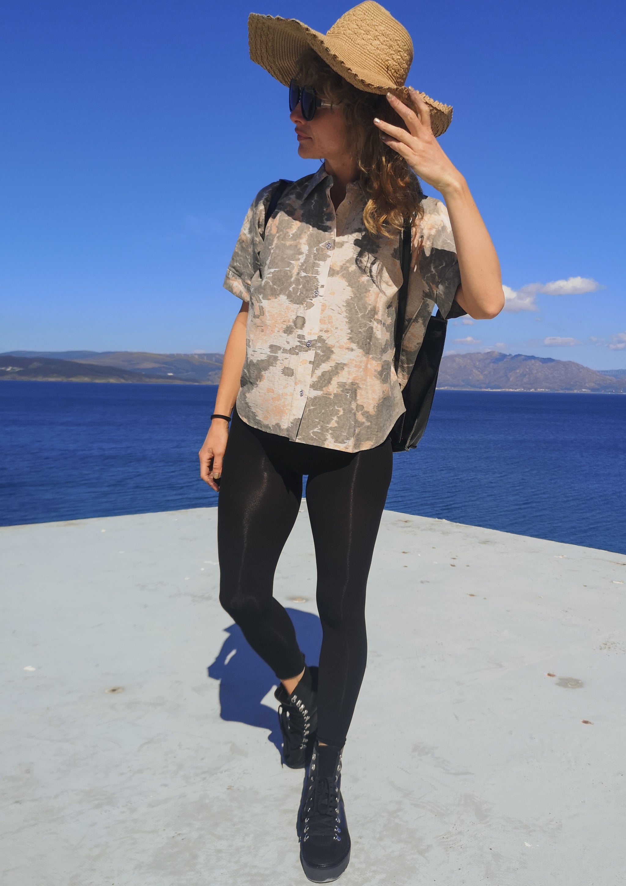 HOMEMADE - UNIQUE BLOUSE UNISEX - HAND PAINTED - grey / orange - BERENIK