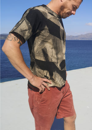 T-SHIRT UNISEX - COTTON JERSEY hand painted black / beige - BERENIK