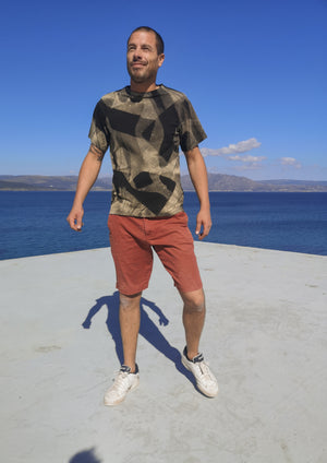 T-SHIRT UNISEX - COTTON JERSEY hand painted black / beige - BERENIK
