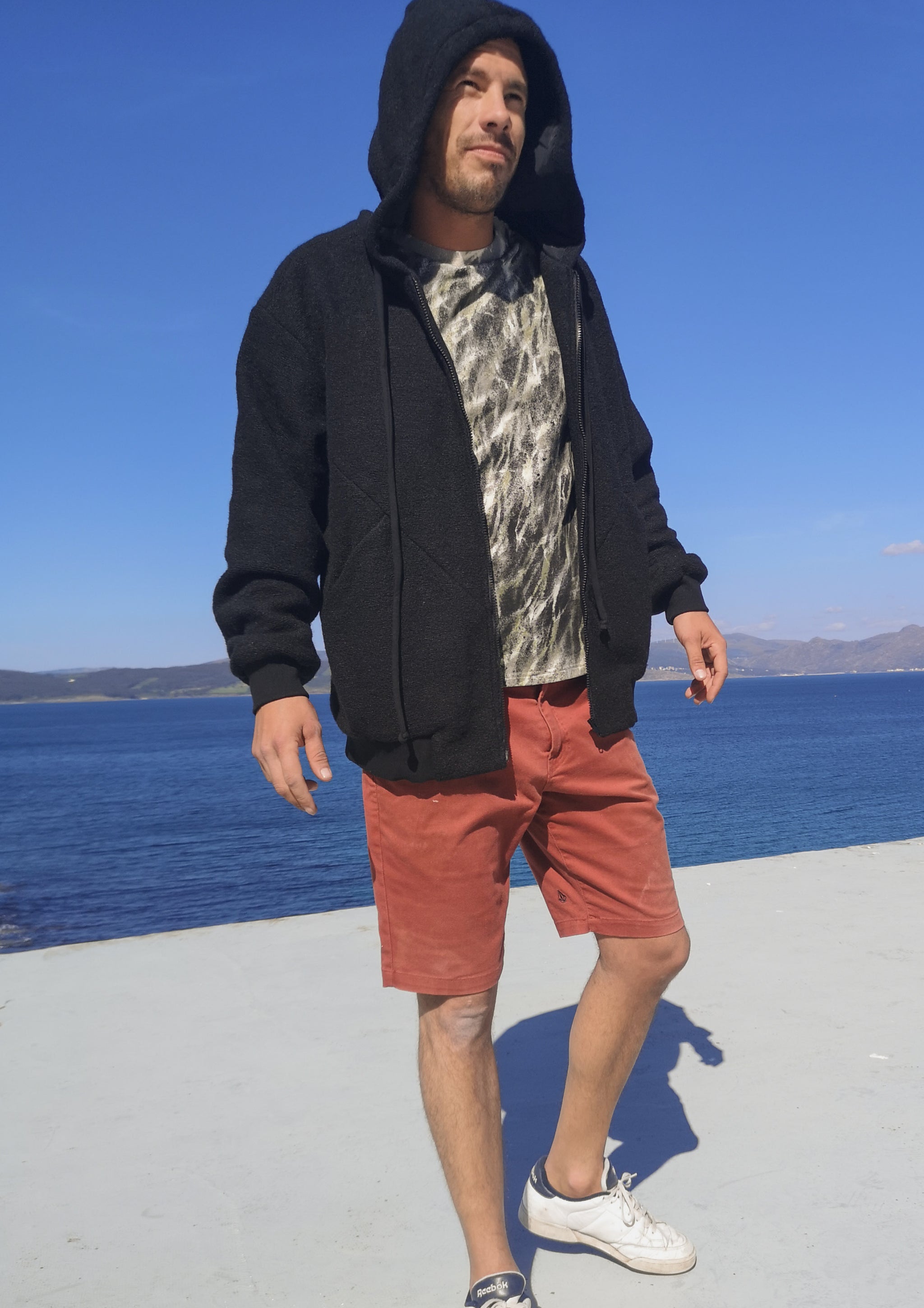 T-SHIRT UNISEX - COTTON JERSEY hand painted black / grey / green - BERENIK