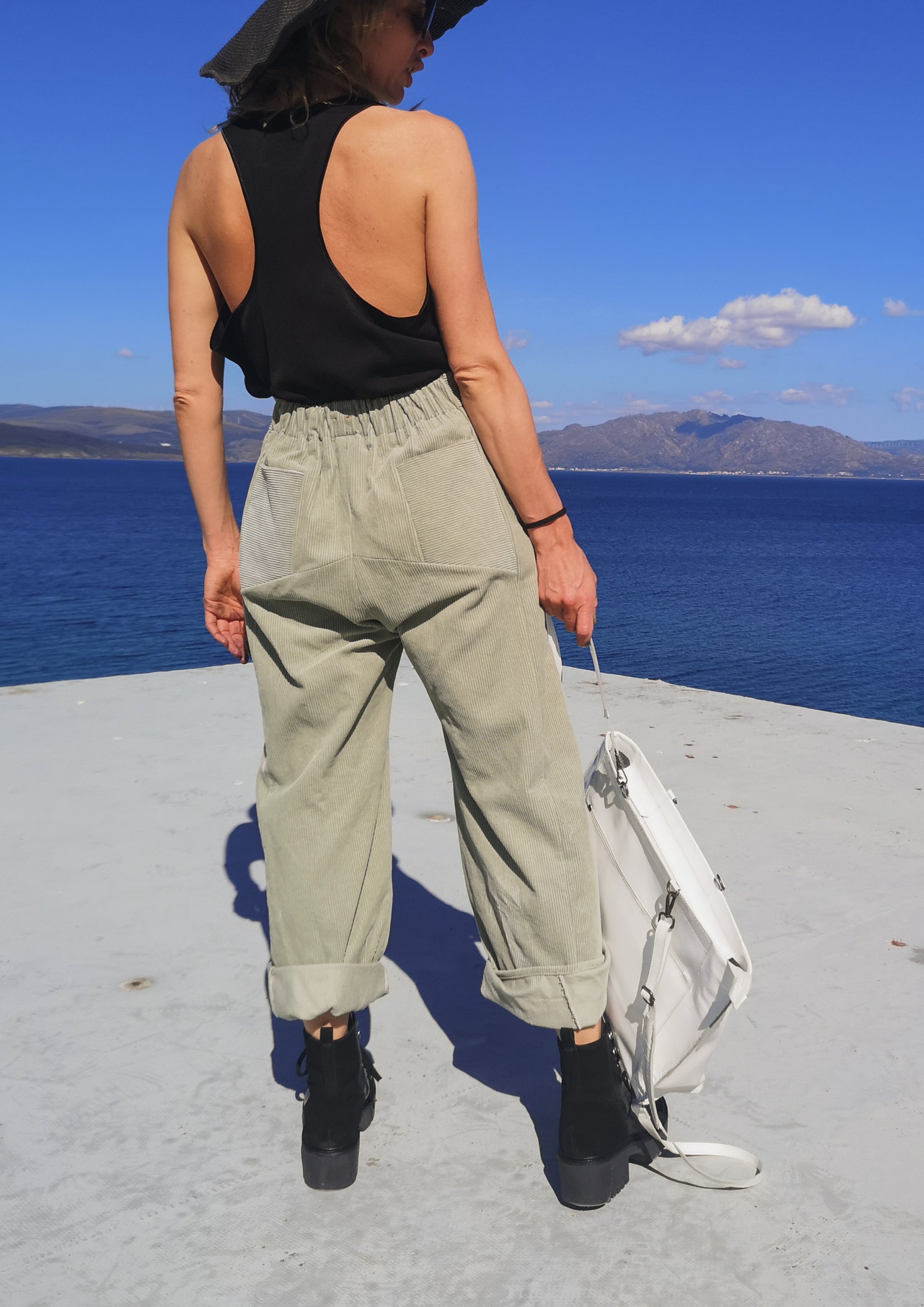 BAG/BACKPACK - PATENT LEATHER white - BERENIK