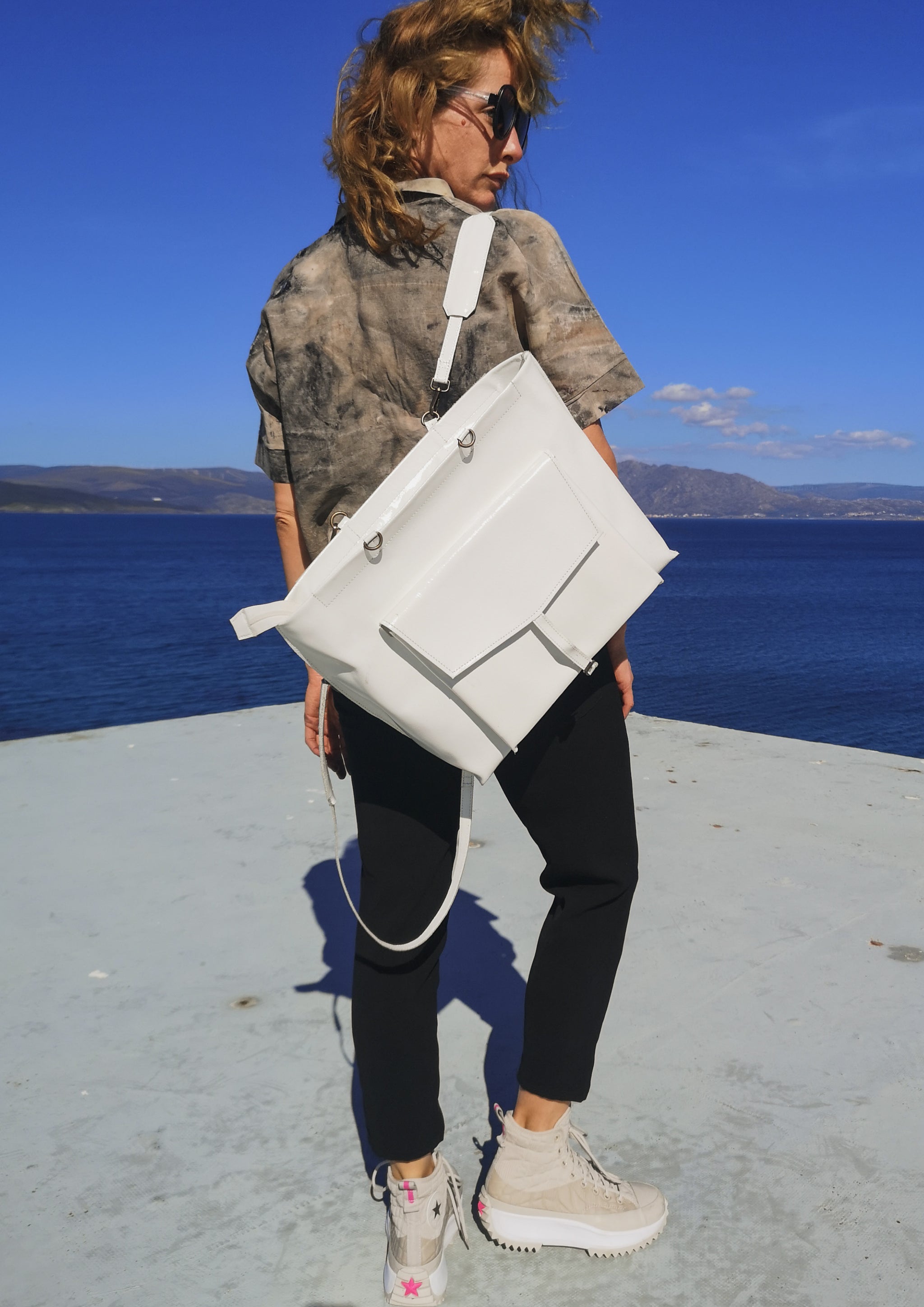BAG/BACKPACK - PATENT LEATHER white - BERENIK
