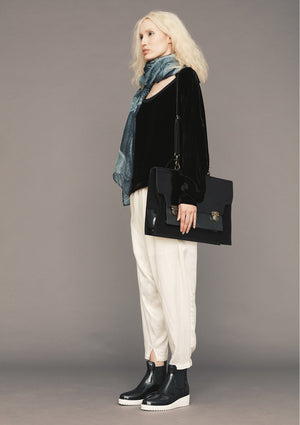 SCARF - SILK MOUSSELINE printed feather black/white - BERENIK