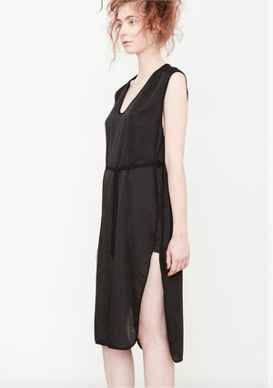 DRESS SLEEVELESS - black shiny - BERENIK