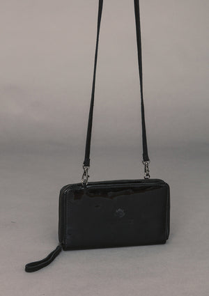 PURSE- PATENT LEATHER- BLACK W. LOGO EMBOSSING - BERENIK