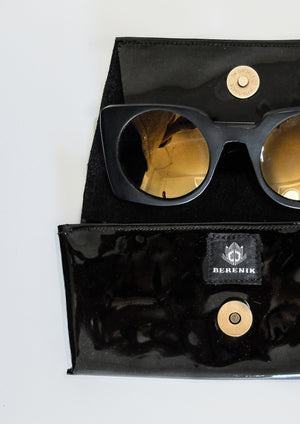 RECTANGULAR BAMBOO GLASSES - black with golden lenses - BERENIK