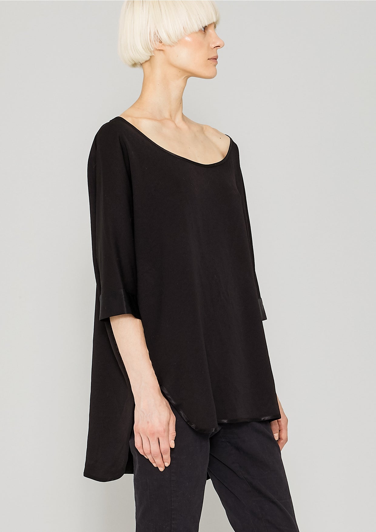 TOP OVERSIZE - HEAVY DRAPING black - BERENIK