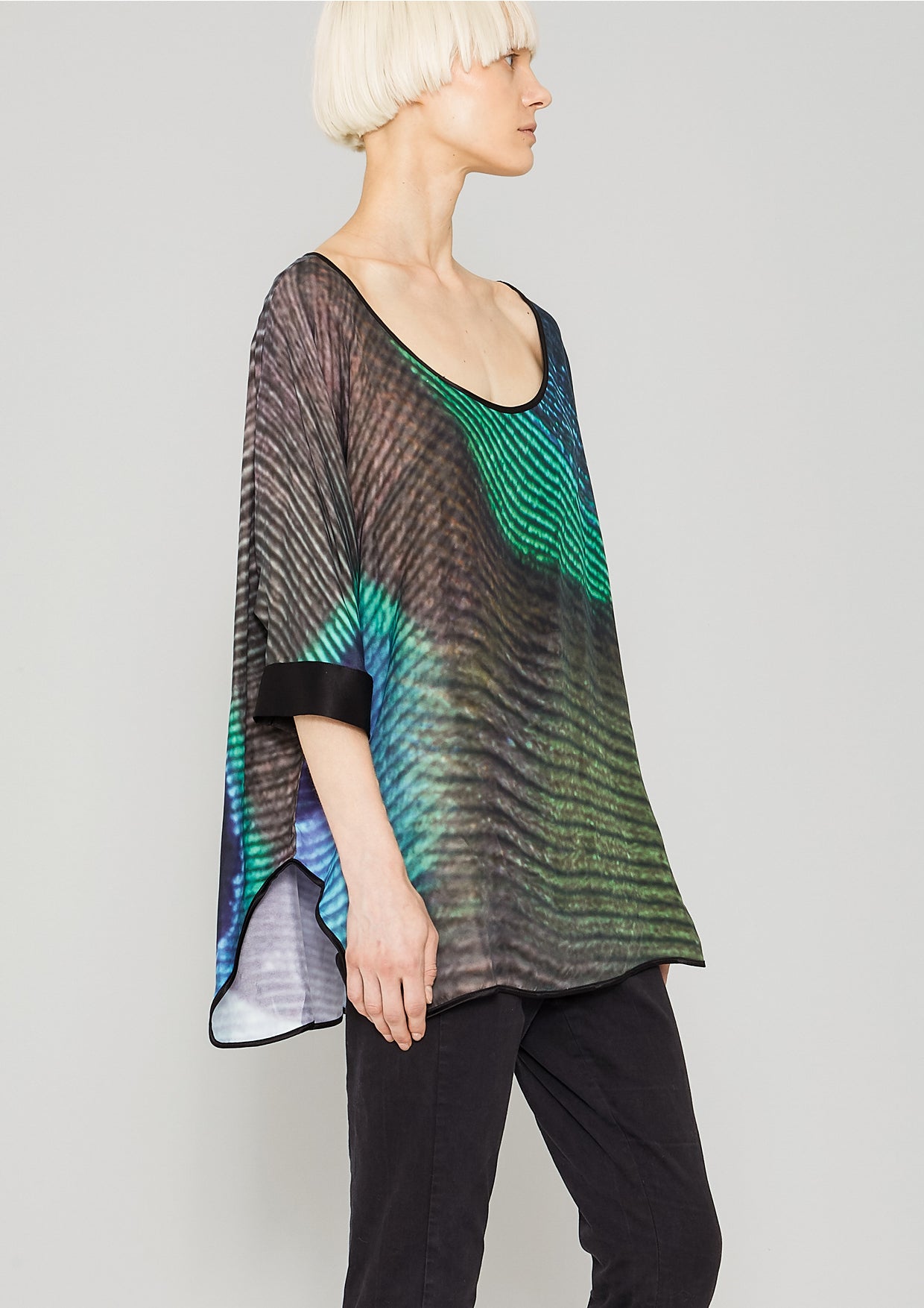 TOP OVERSIZE - SILKY CUPRO printed peacock - BERENIK