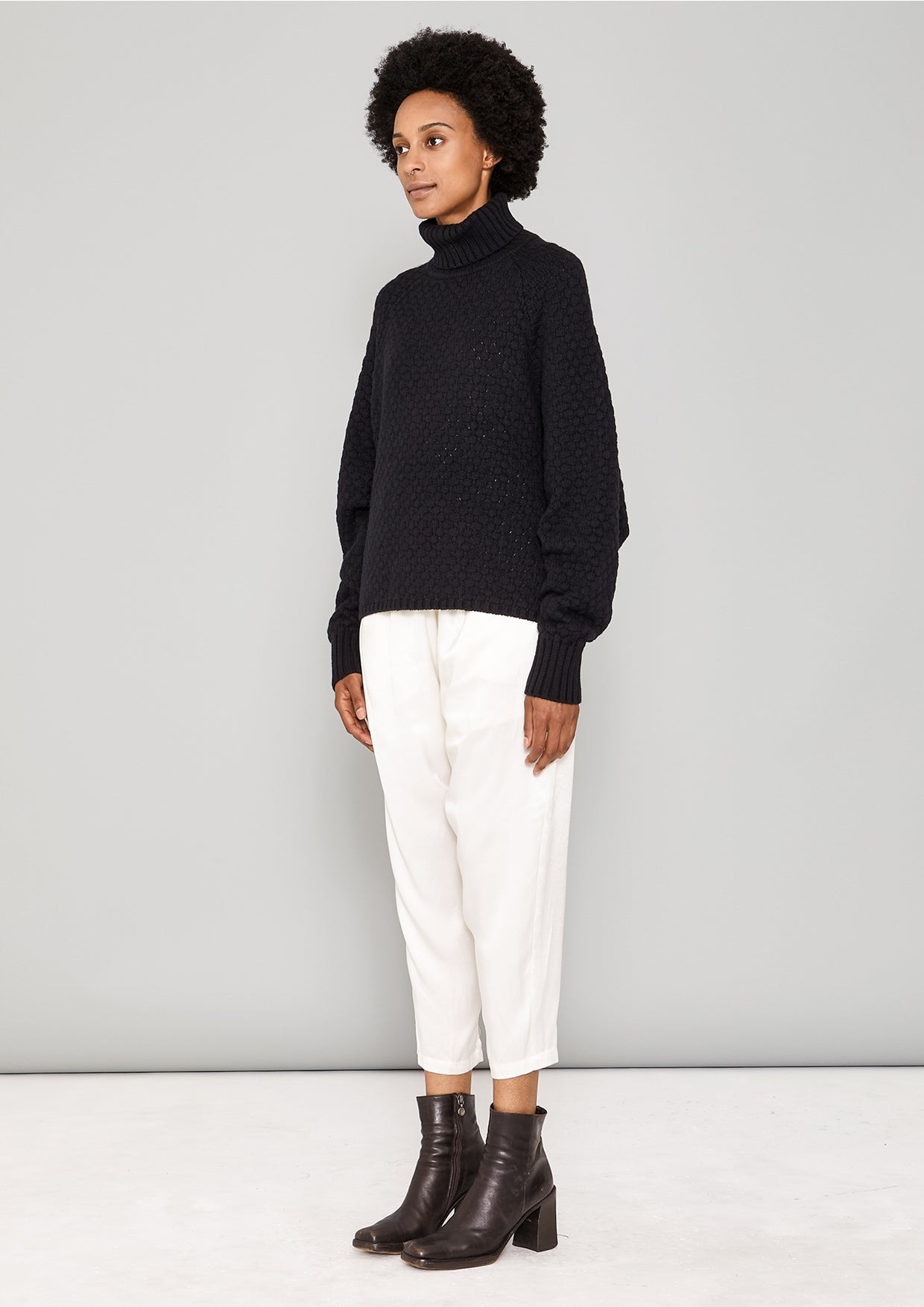 SWEATER TURTLENECK - KNIT PEARL black - BERENIK