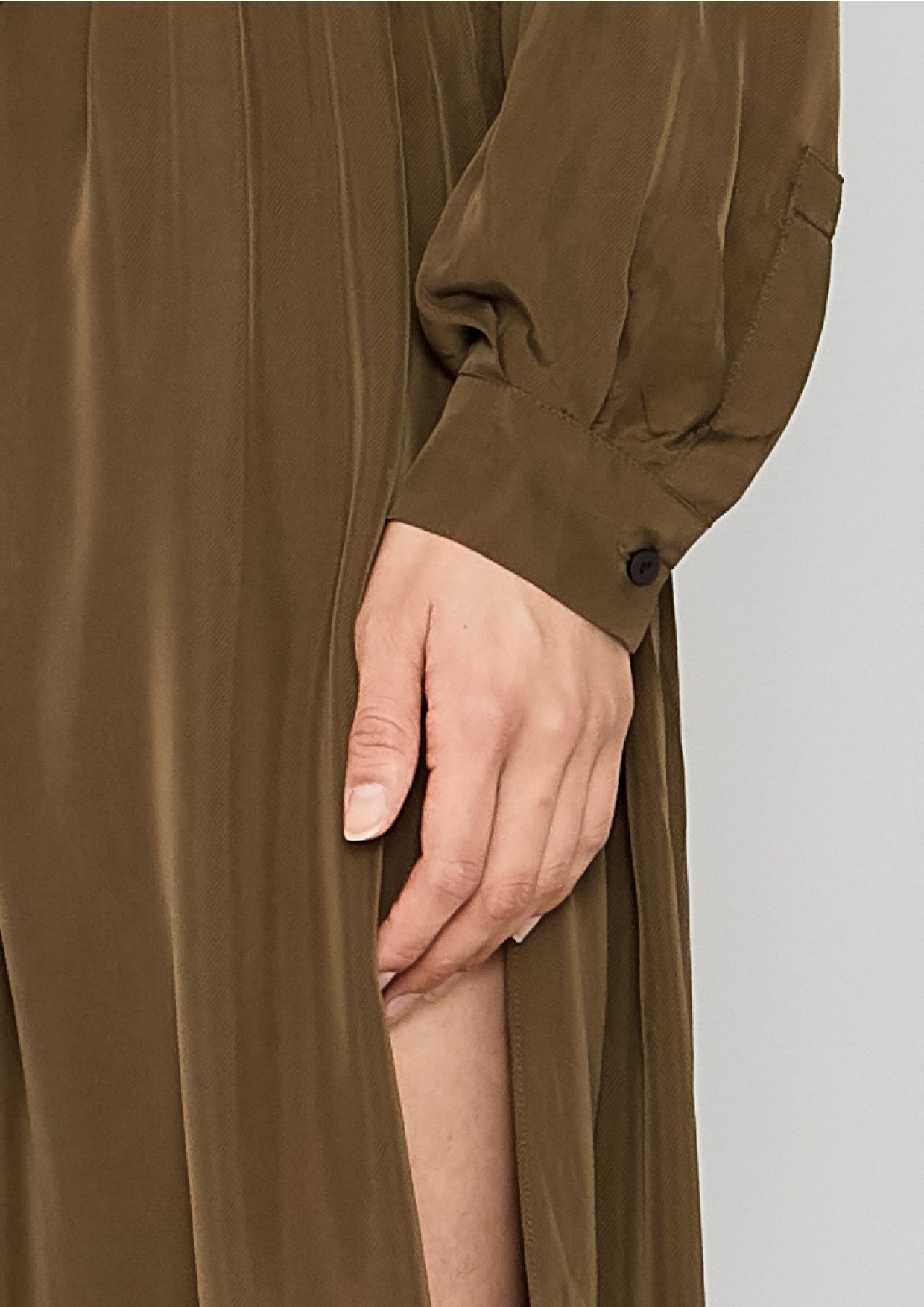 BLOUSE/DRESS - SILKY CUPRO khaki - BERENIK