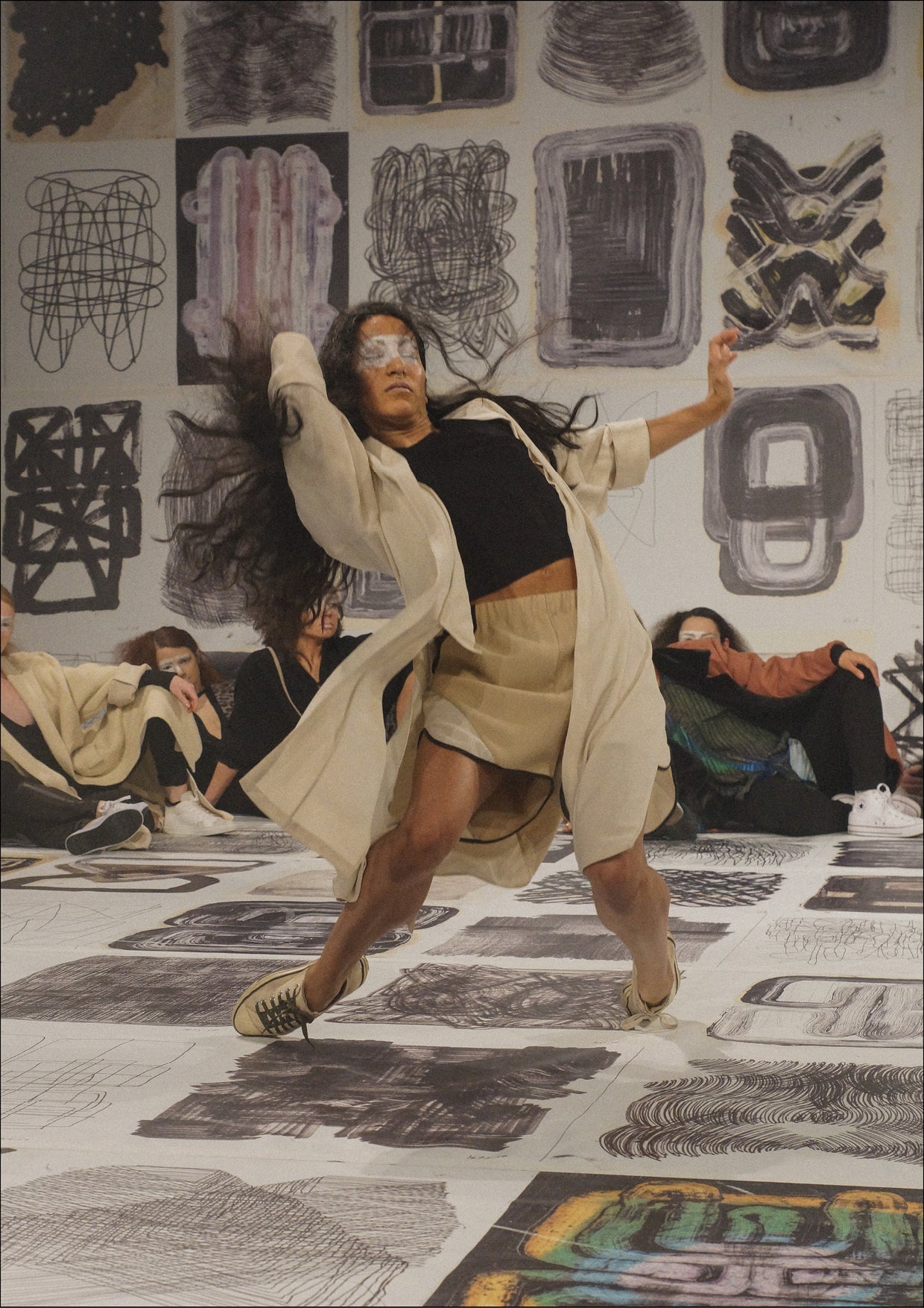 CARDIGAN LONG - SILKY STRETCH CREPE beige - BERENIK