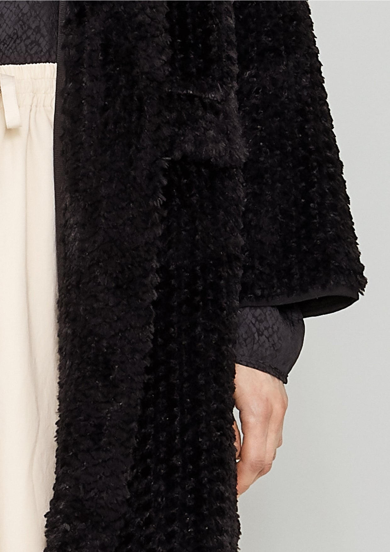 CARDIGAN - FAUX RHOMB FUR black - BERENIK