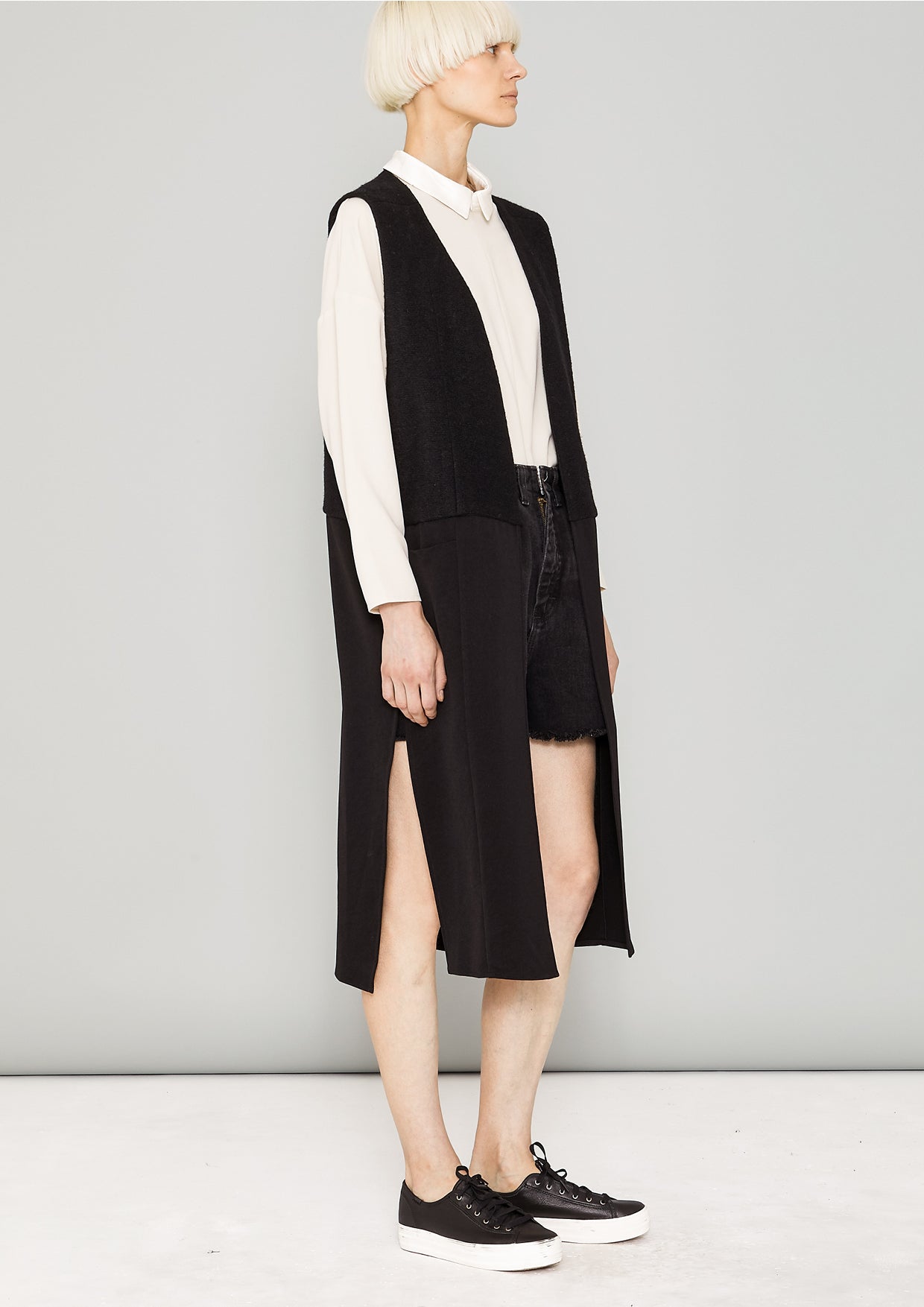 VEST - WOOL black - BERENIK