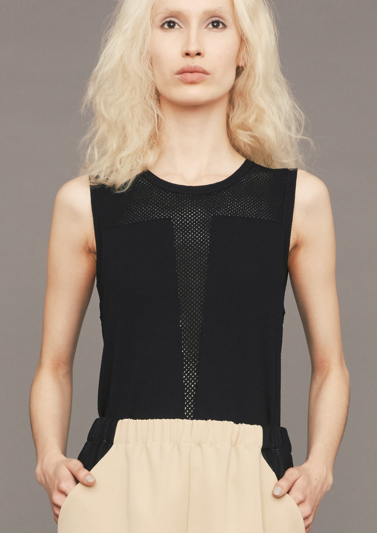 SHIRT SLEEVELESS STRETCH - KNIT black - BERENIK