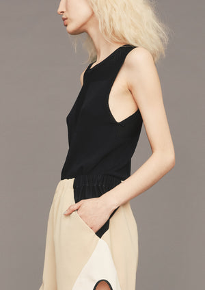 SHIRT SLEEVELESS STRETCH - KNIT black - BERENIK