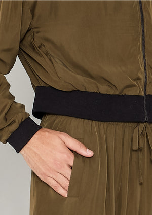 BOMBER JACKET - SILKY CUPRO khaki - BERENIK