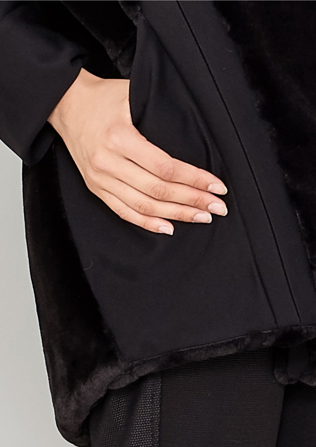 COAT ZIP - FAUX FUR black - BERENIK